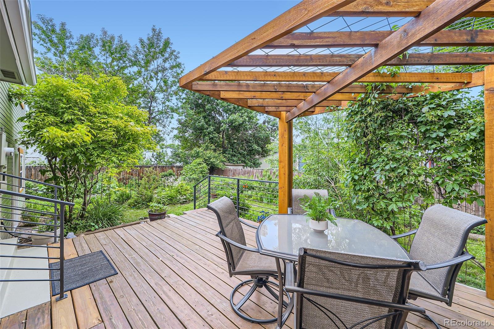 284 S Lincoln Avenue