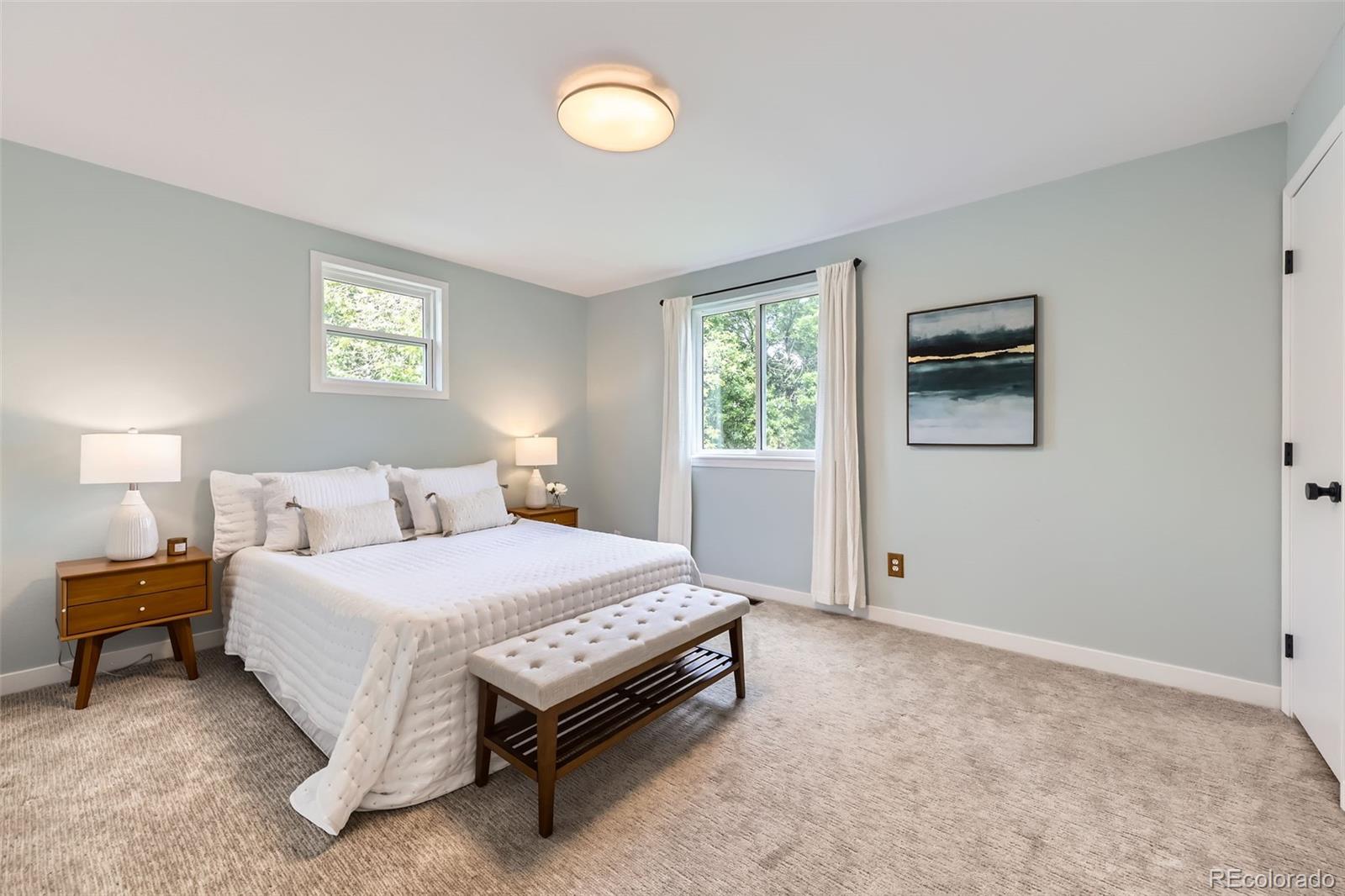 284 S Lincoln Avenue