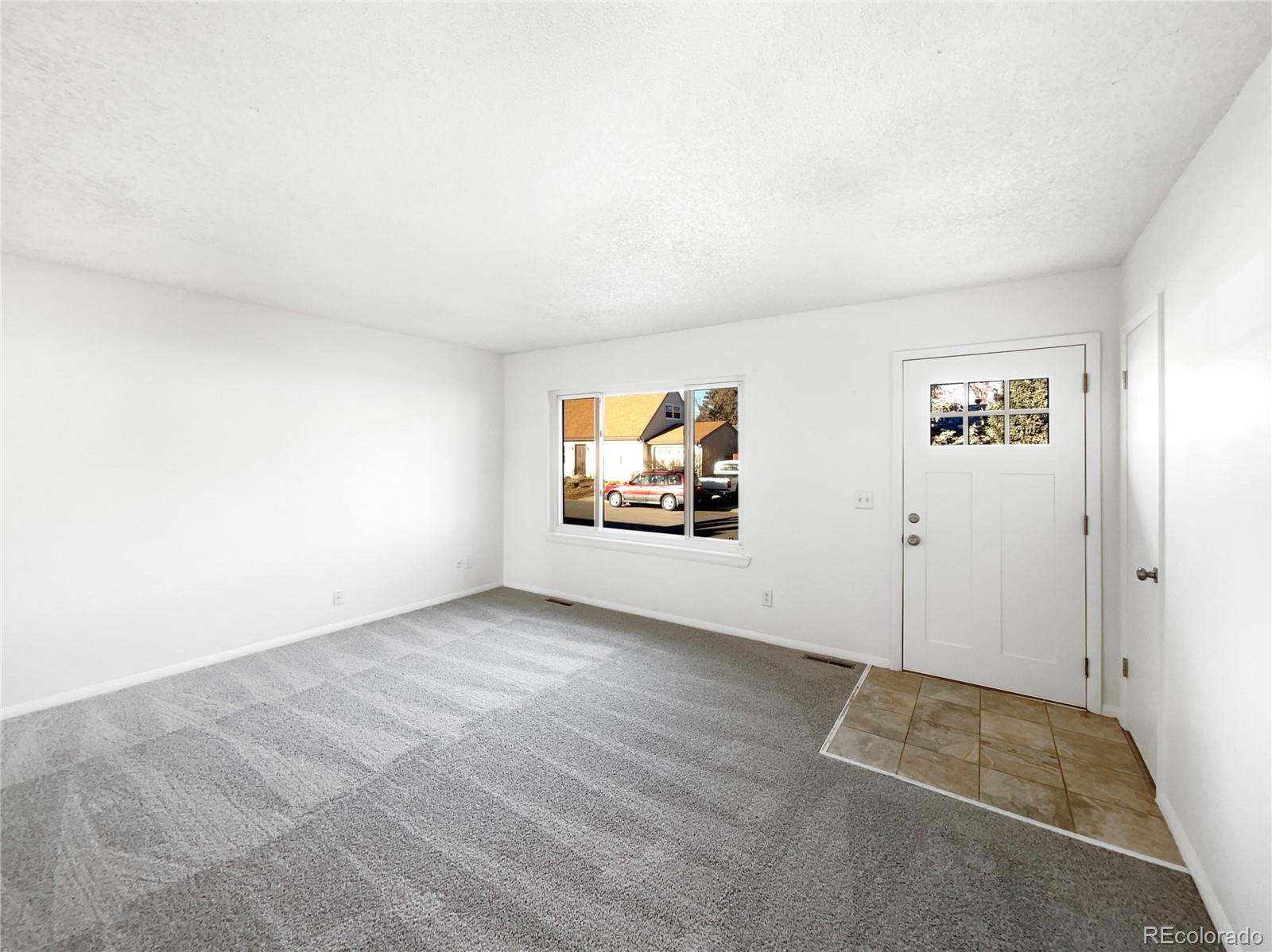 1590 Sagrimore Circle