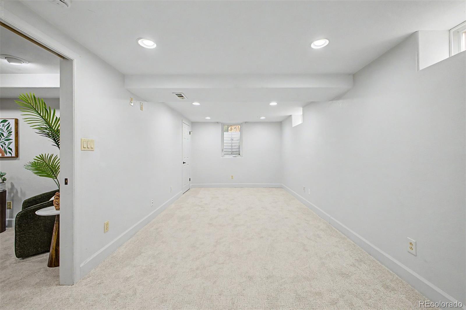 220 Flint Way