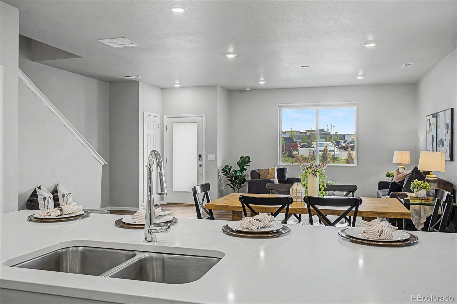 13799 Vispo Way