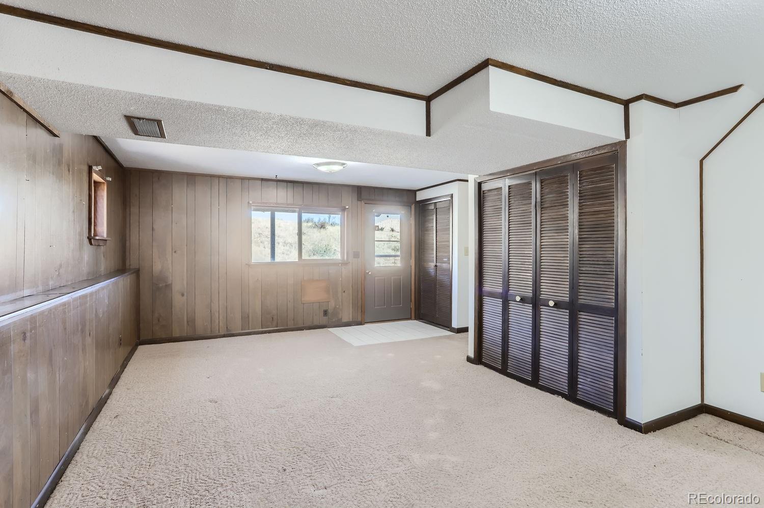 39 Stirrup Hill Court