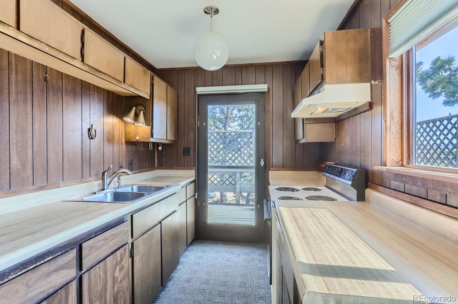 39 Stirrup Hill Court