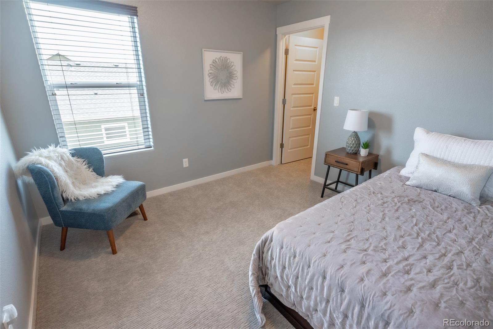 1559 Sierra Plaza Street