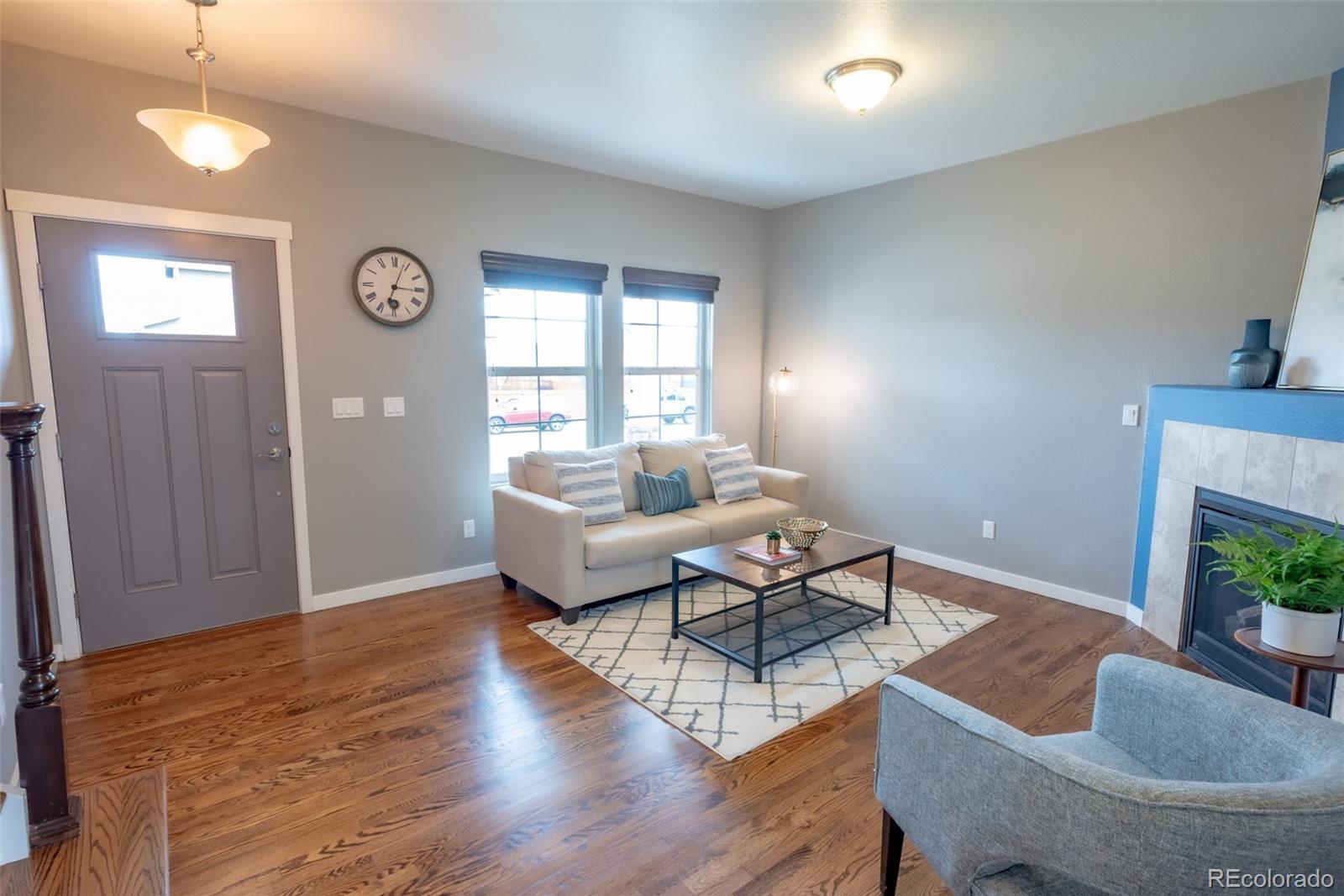 1559 Sierra Plaza Street