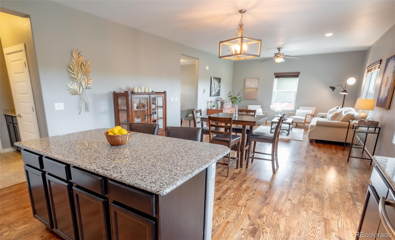 1559 Sierra Plaza Street