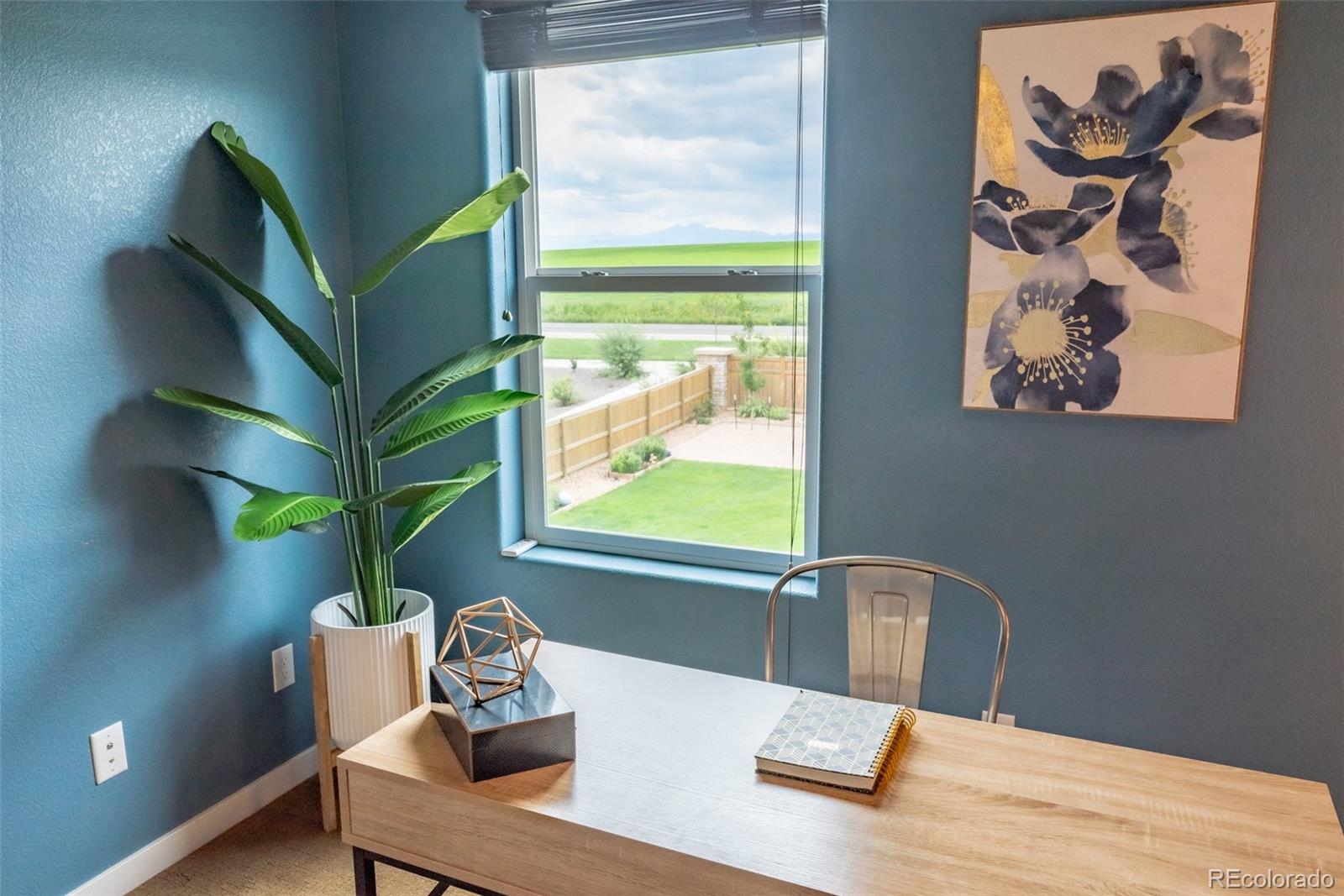 1559 Sierra Plaza Street