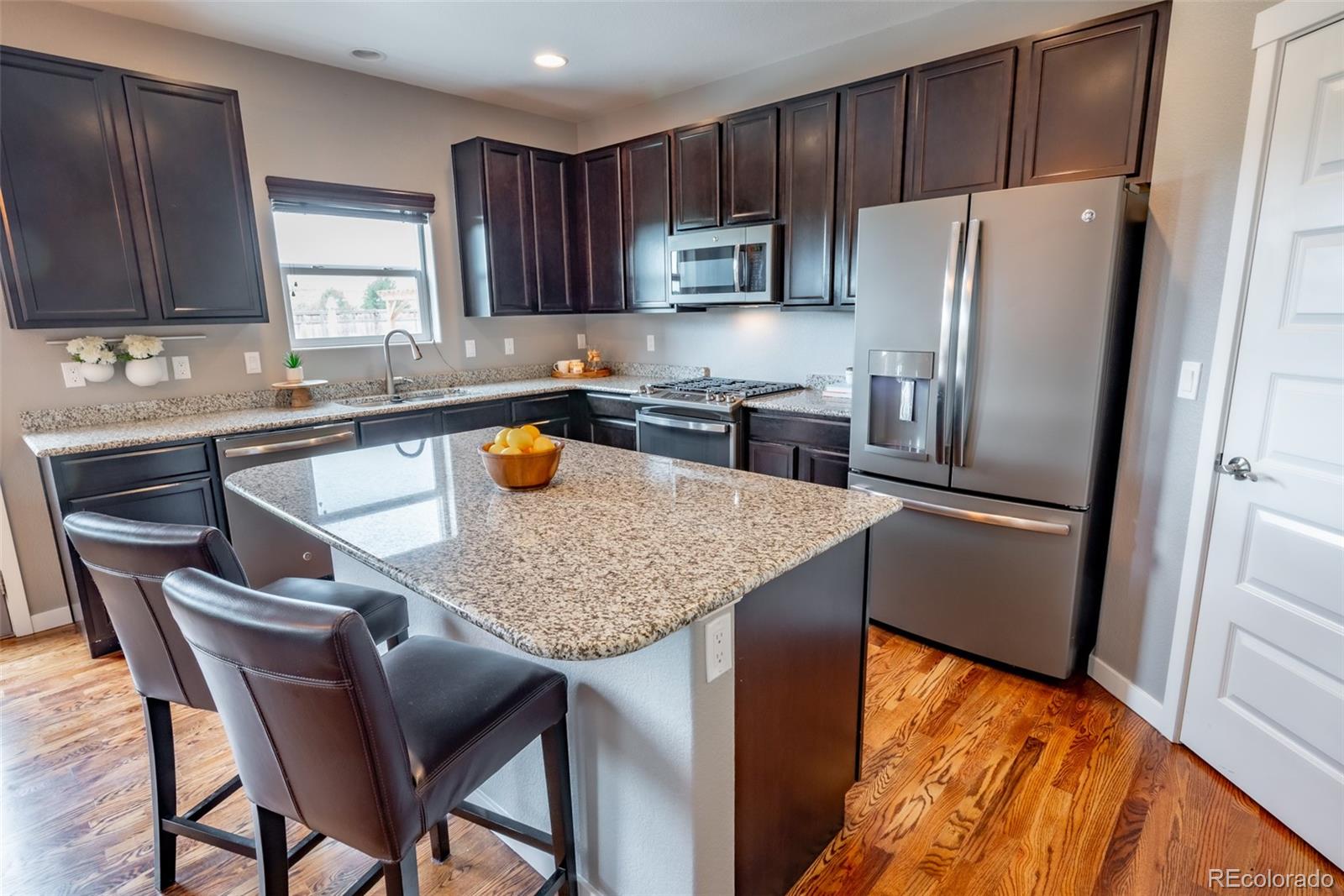 1559 Sierra Plaza Street