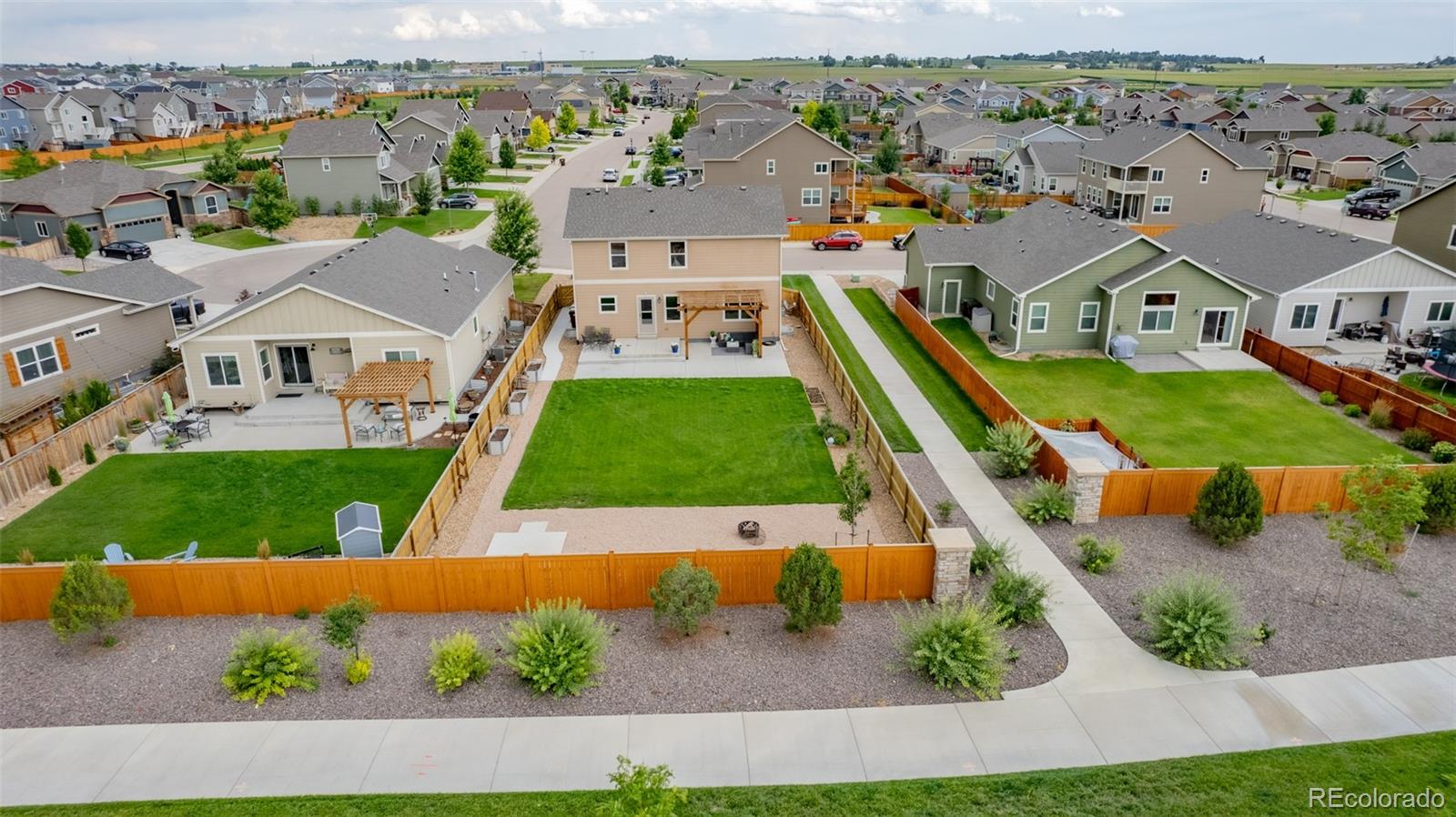 1559 Sierra Plaza Street