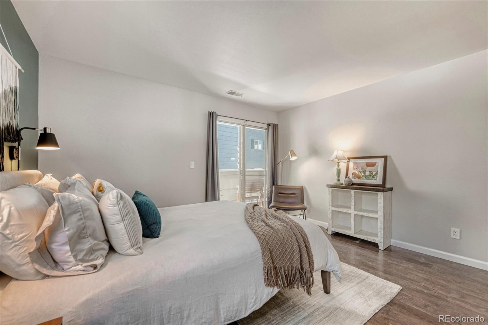 4682 White Rock Circle Unit: 10