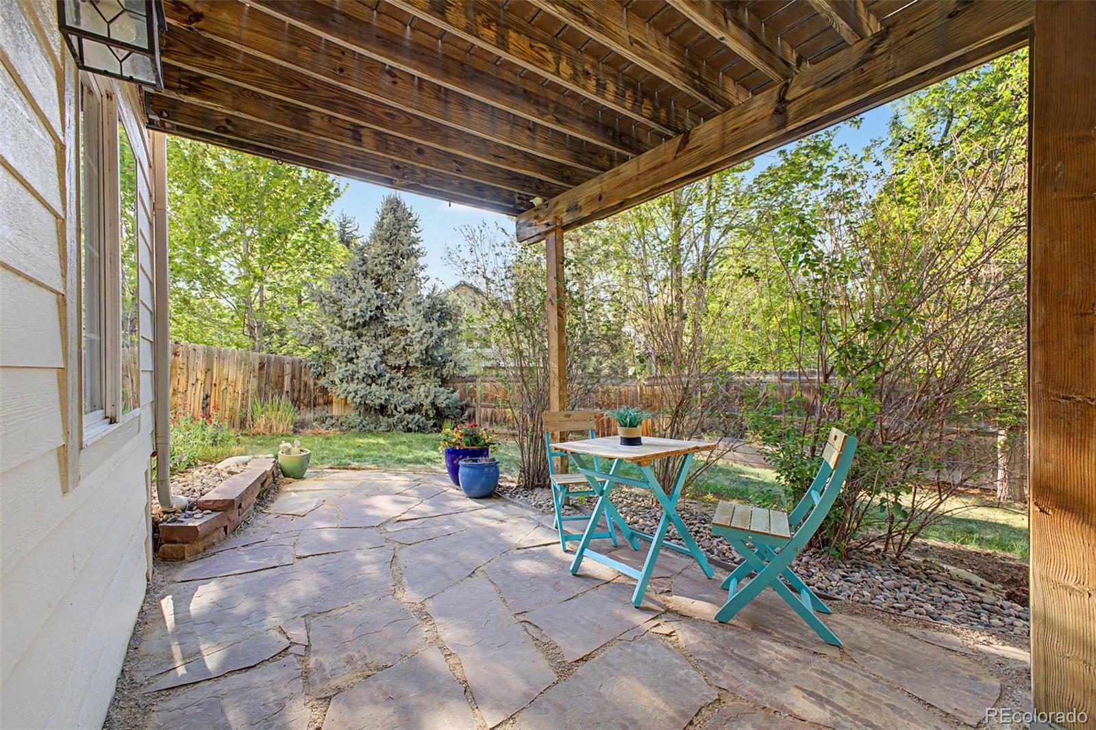 961 Sapphire Way