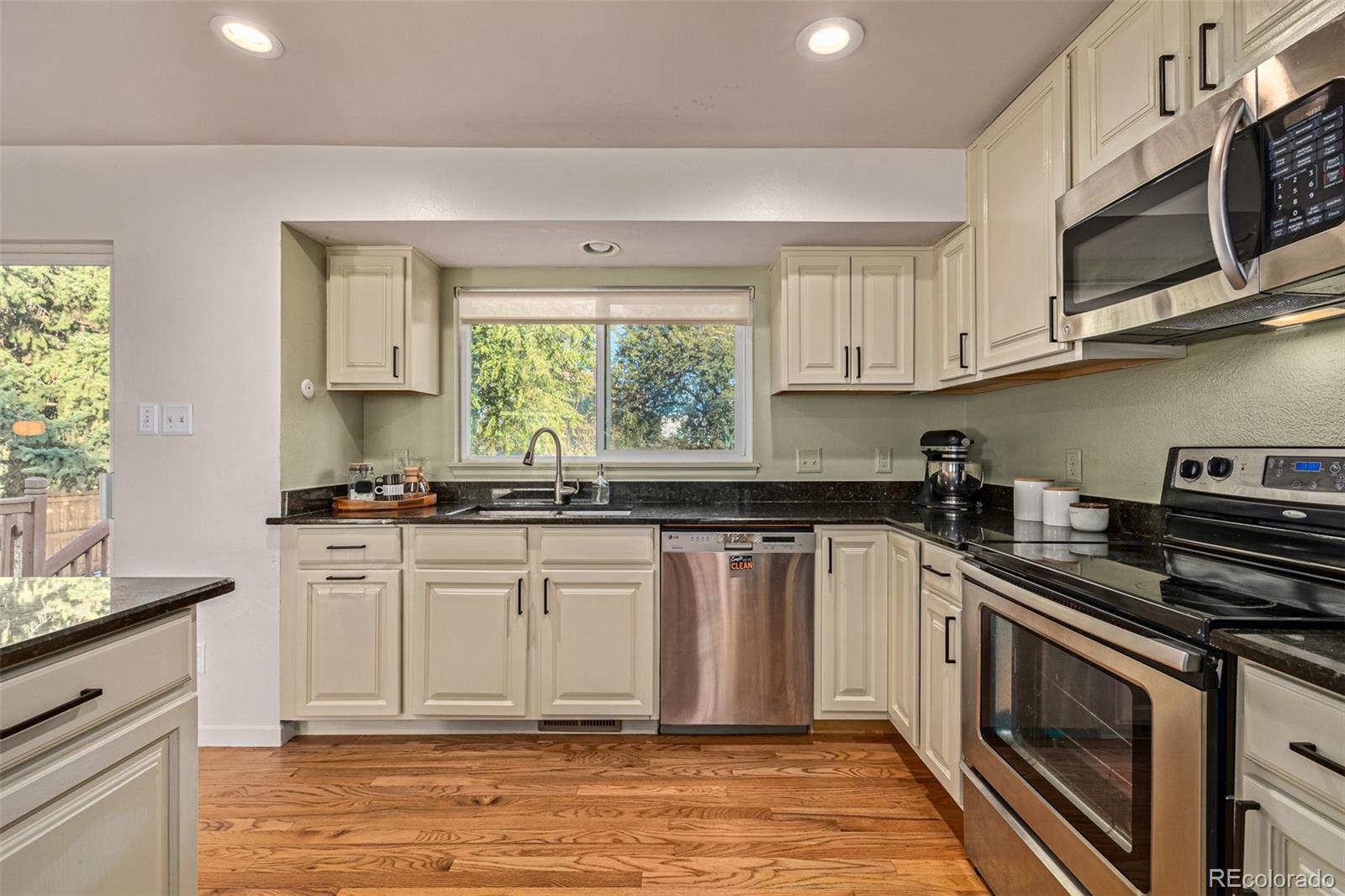 1316 S Francis Street