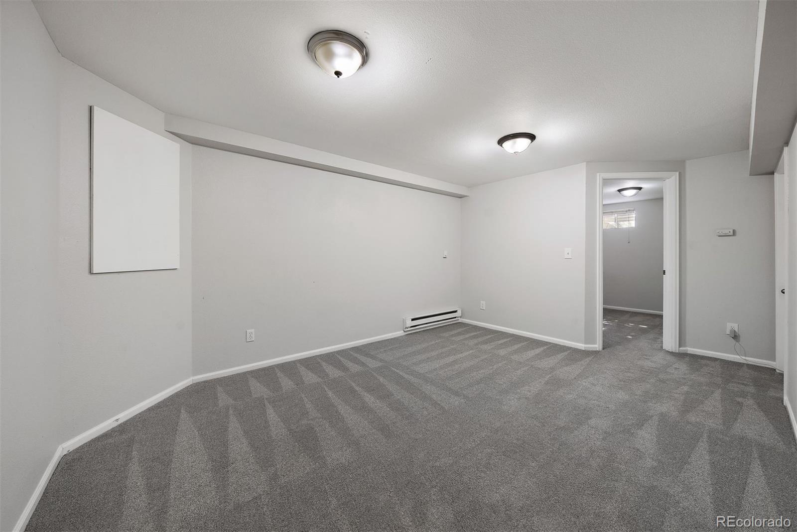 2995 W 10th Avenue Circle