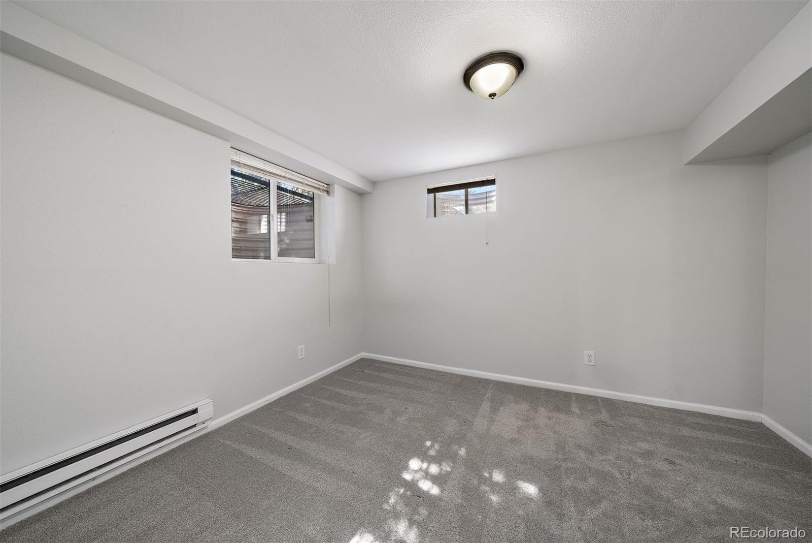 2995 W 10th Avenue Circle