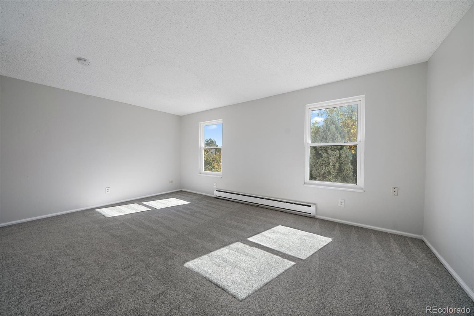 2995 W 10th Avenue Circle