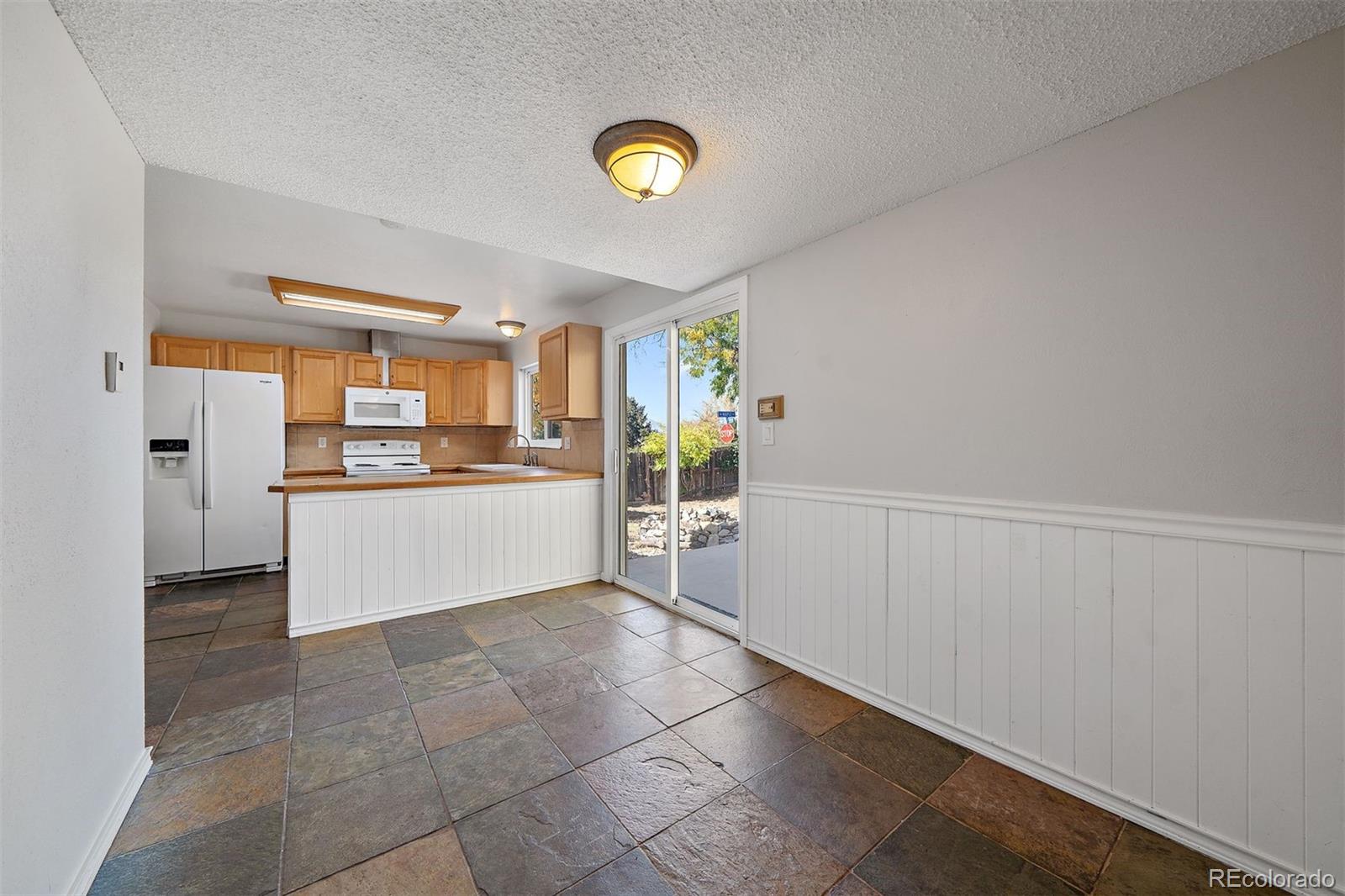 2995 W 10th Avenue Circle