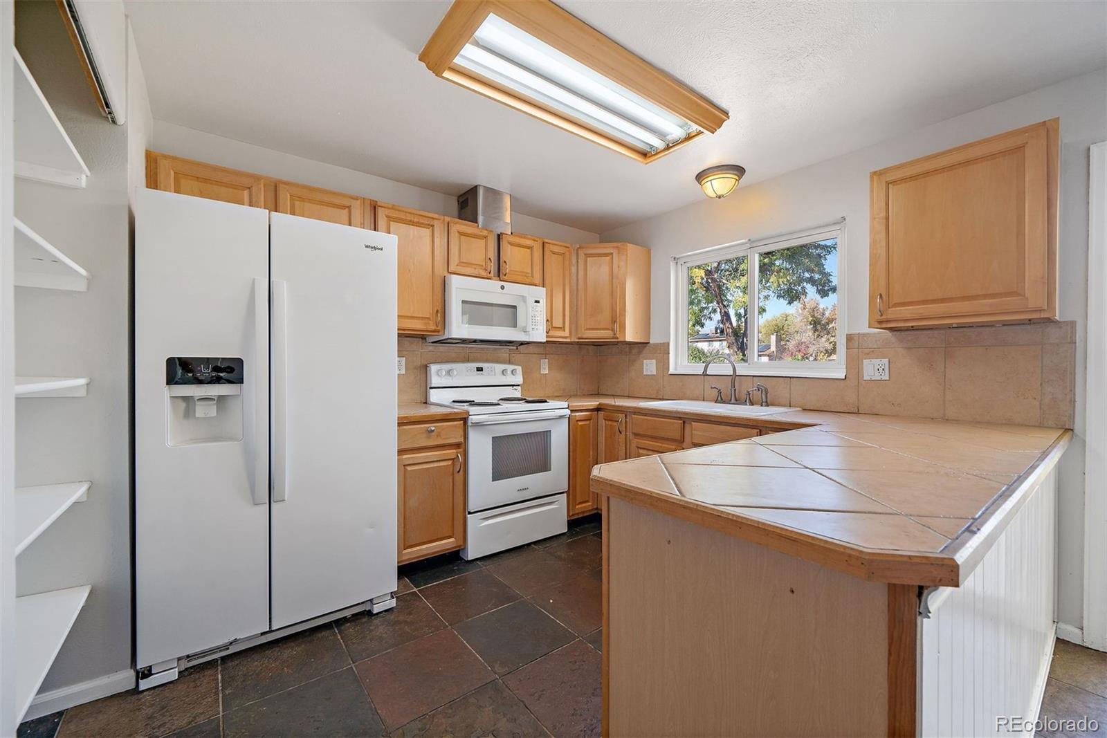 2995 W 10th Avenue Circle