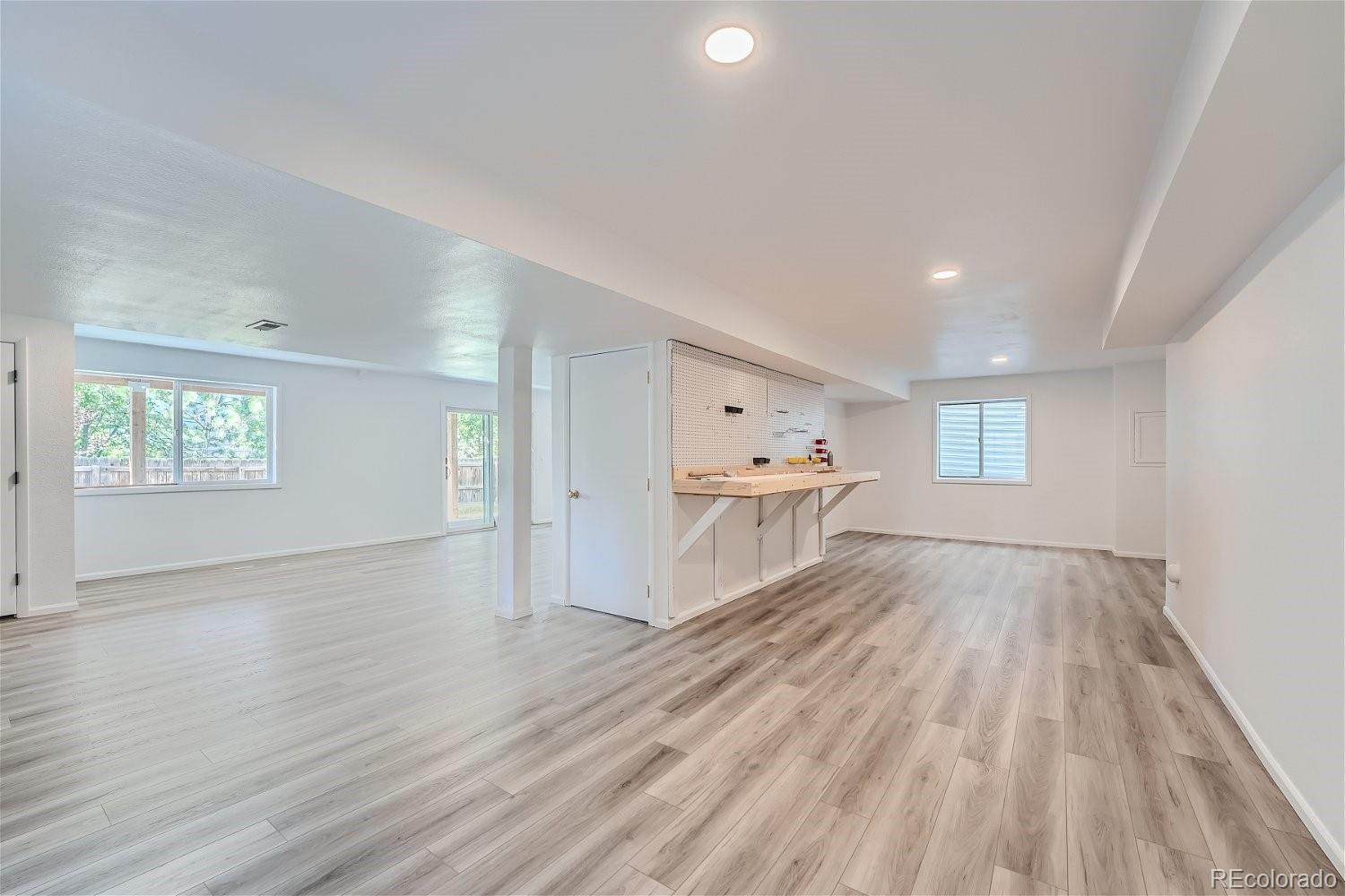 3179 E Yarrow Circle