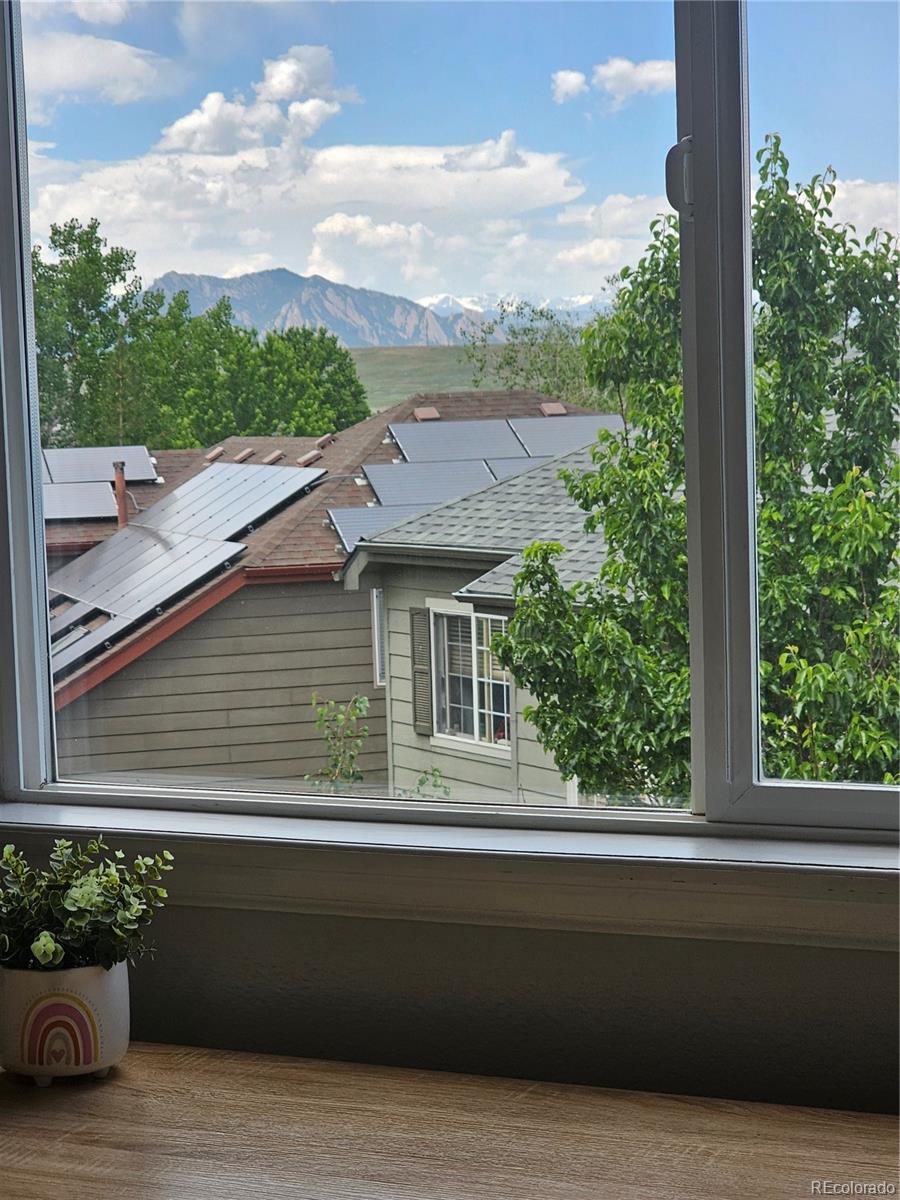 3179 E Yarrow Circle