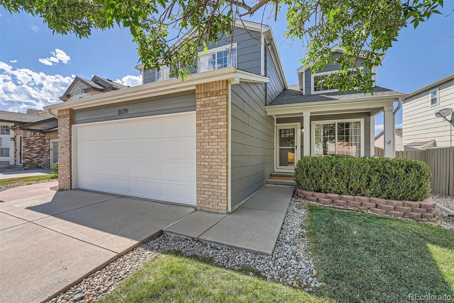 3179 E Yarrow Circle