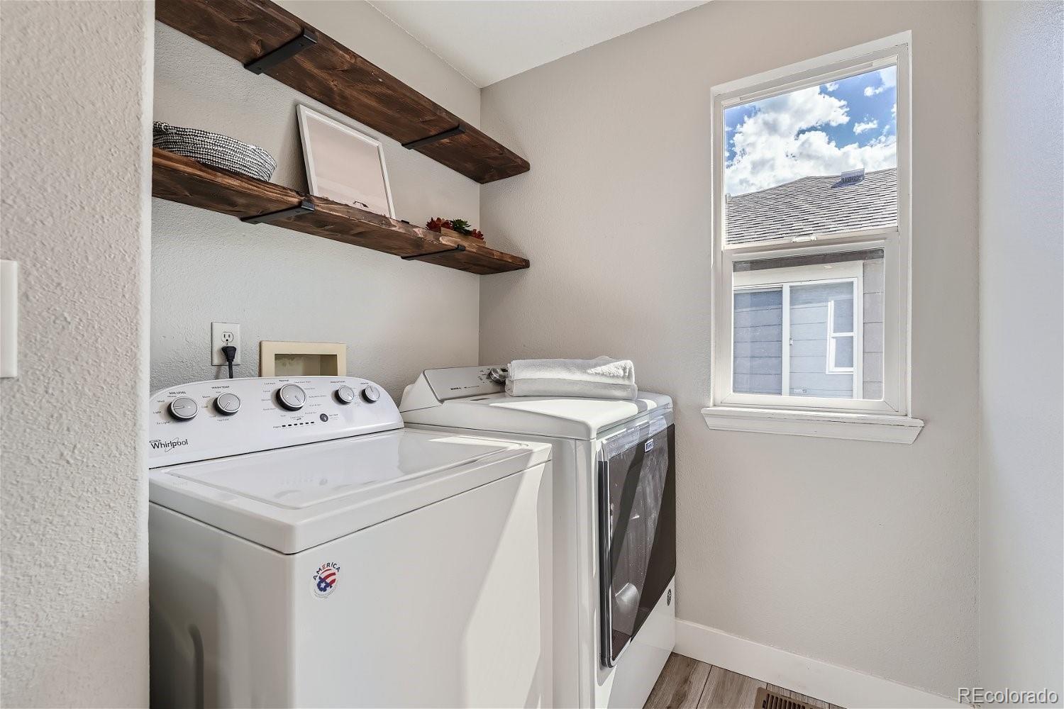 3179 E Yarrow Circle