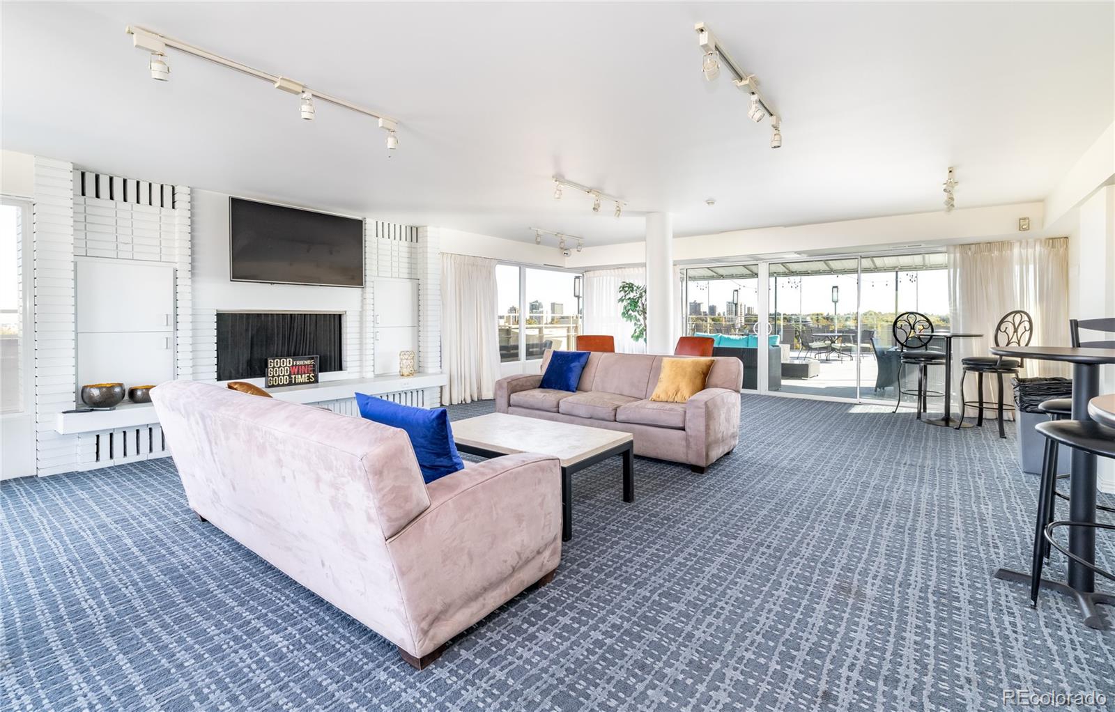 800 N Washington Street Unit: 1108