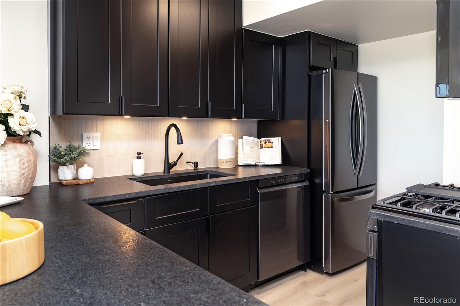 800 N Washington Street Unit: 1108