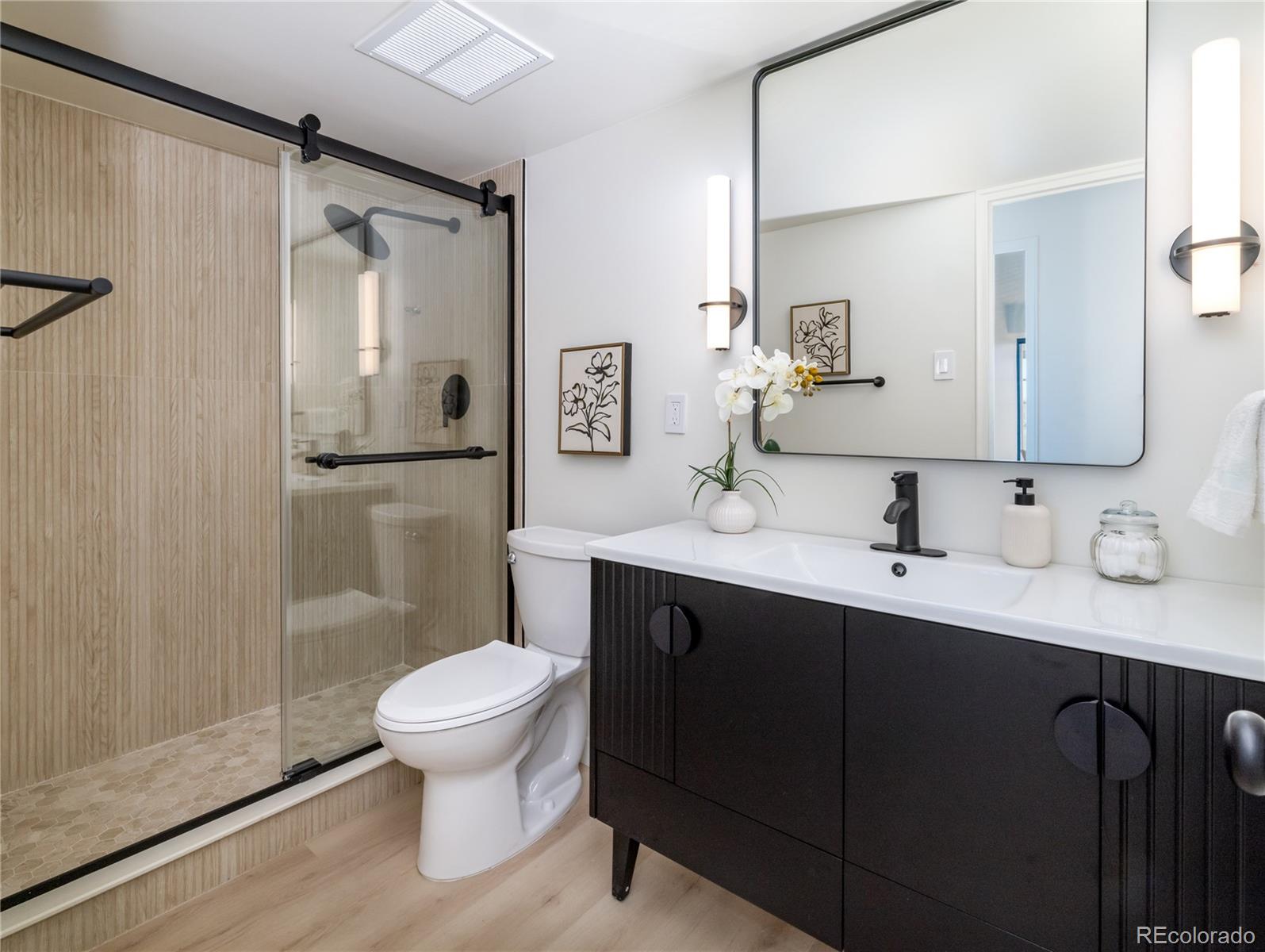 800 N Washington Street Unit: 1108