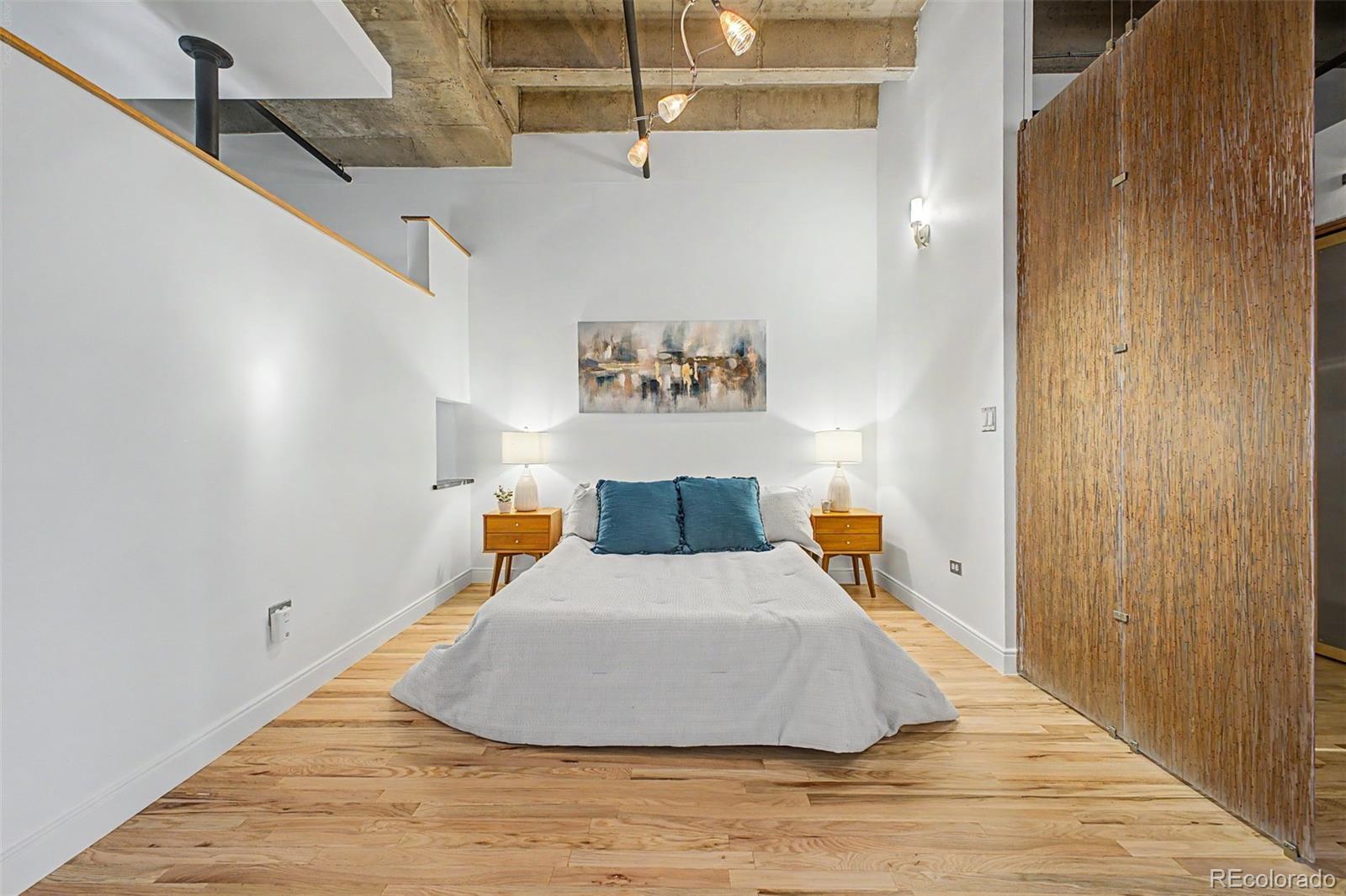 1020 15th Street Unit: 215