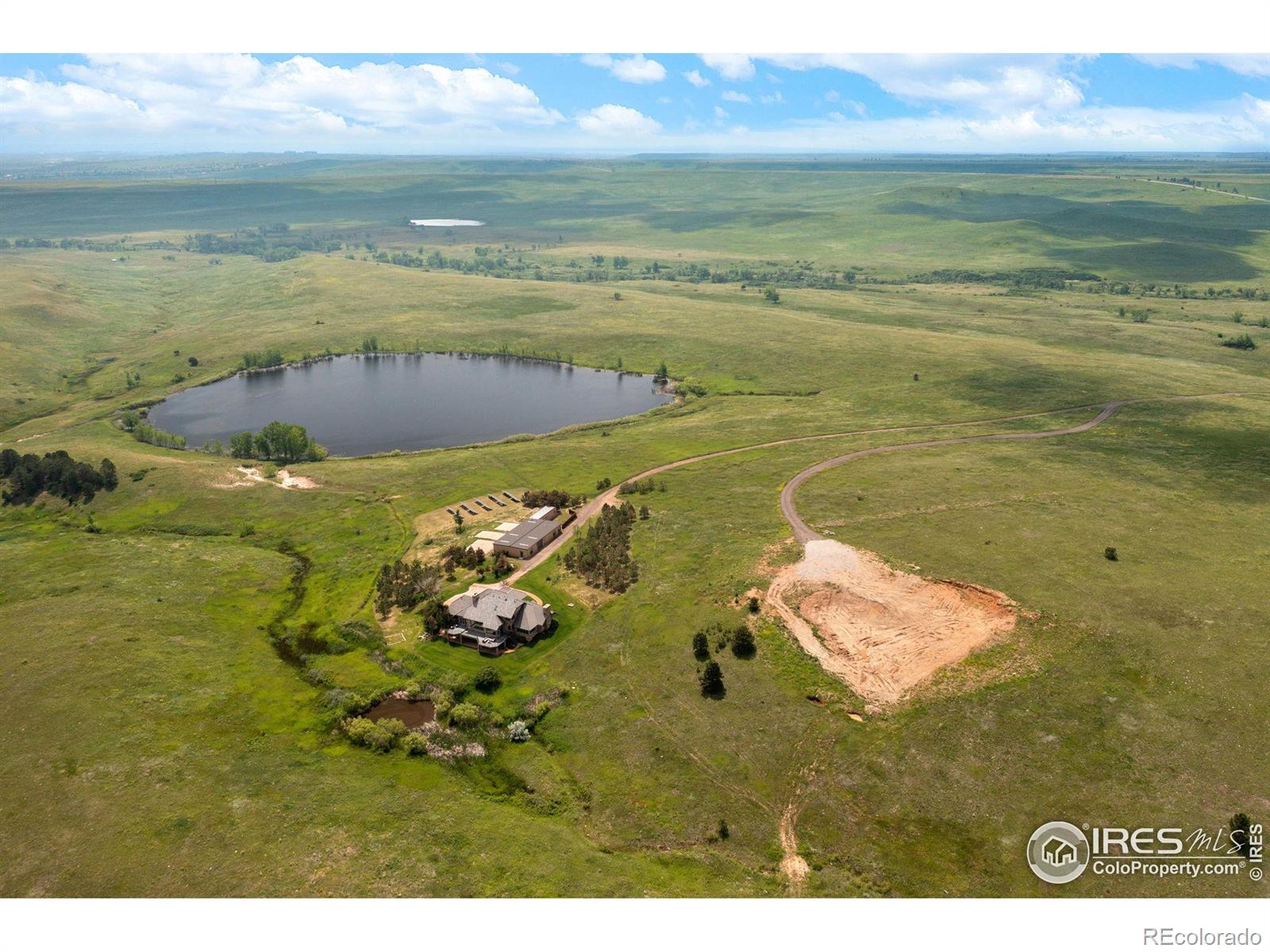 3200 S Foothills Highway