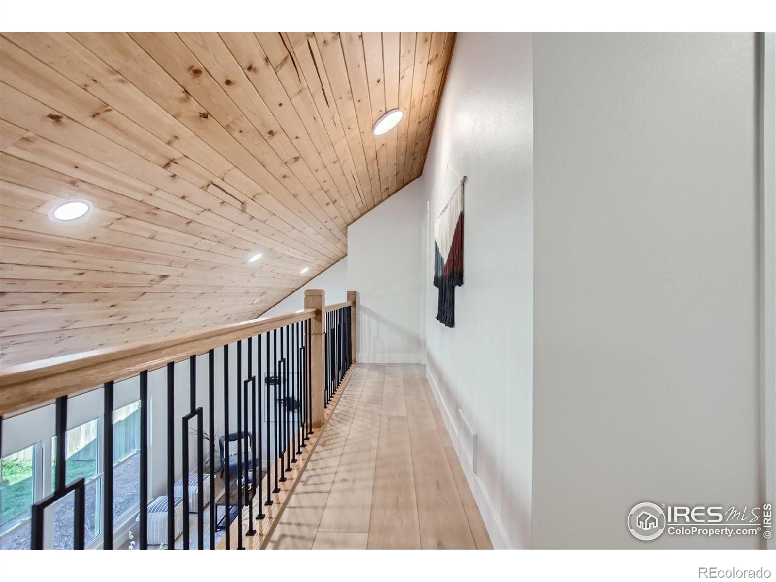 679 W Sandbar Circle