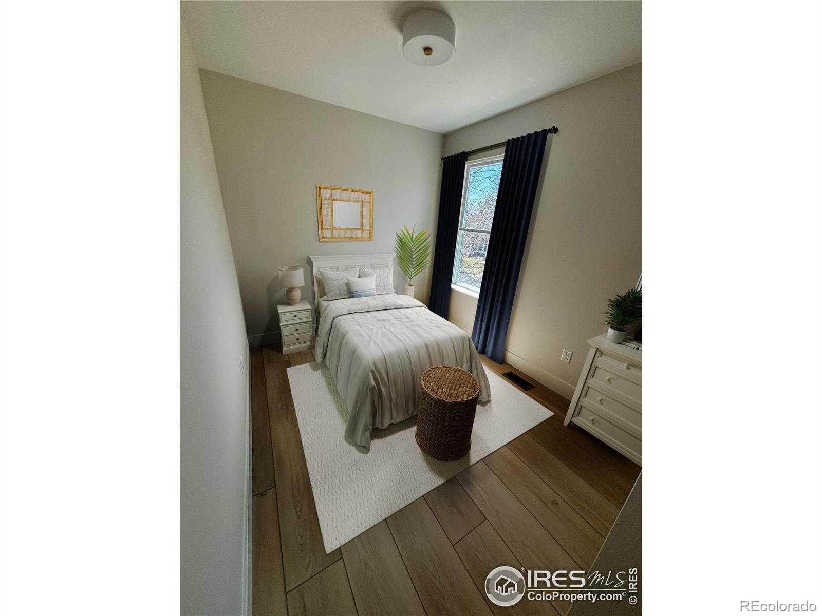 679 W Sandbar Circle