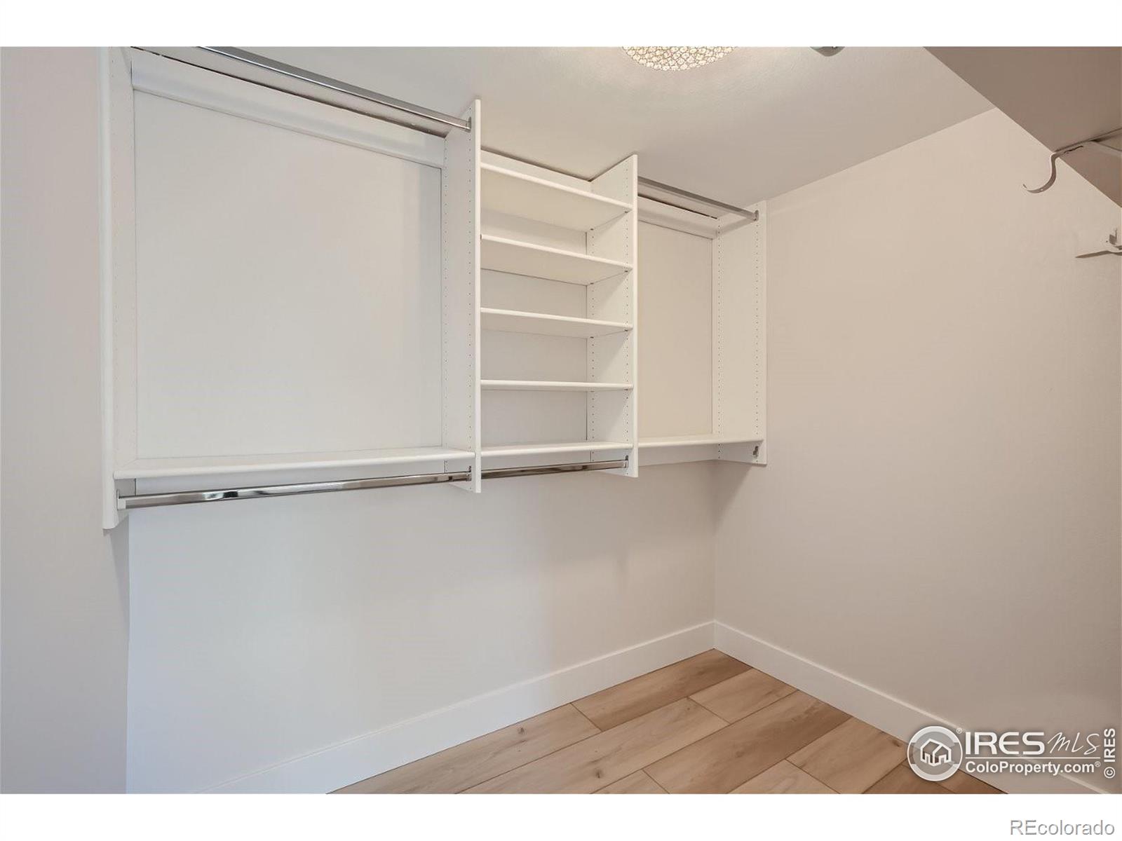 679 W Sandbar Circle