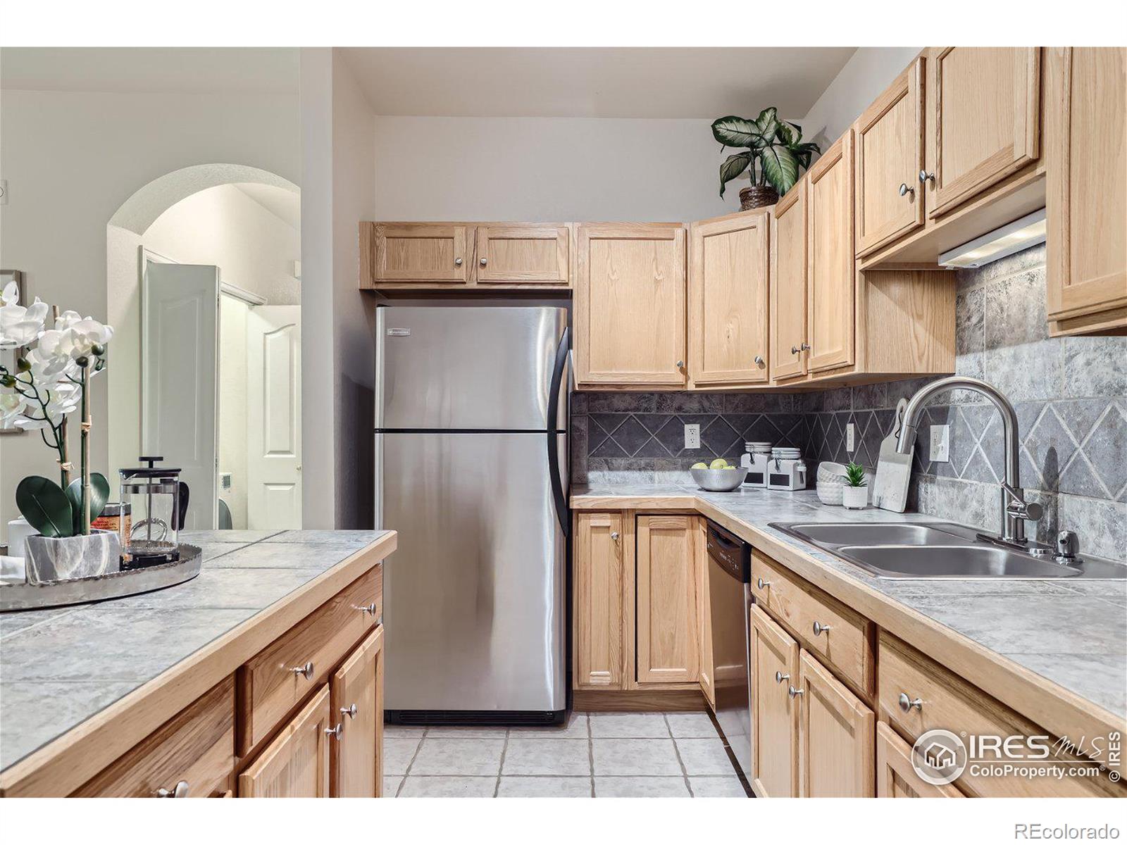 2869 Whitetail Circle