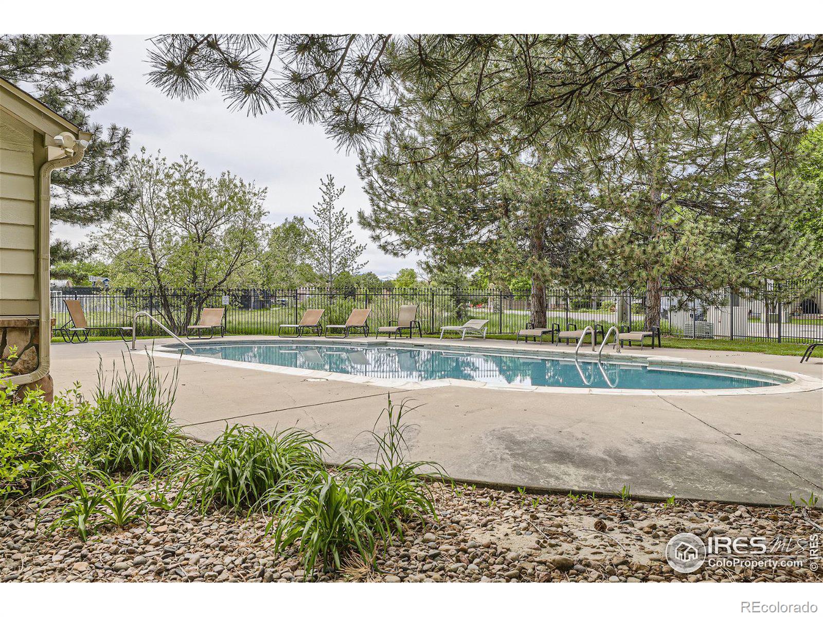 2869 Whitetail Circle