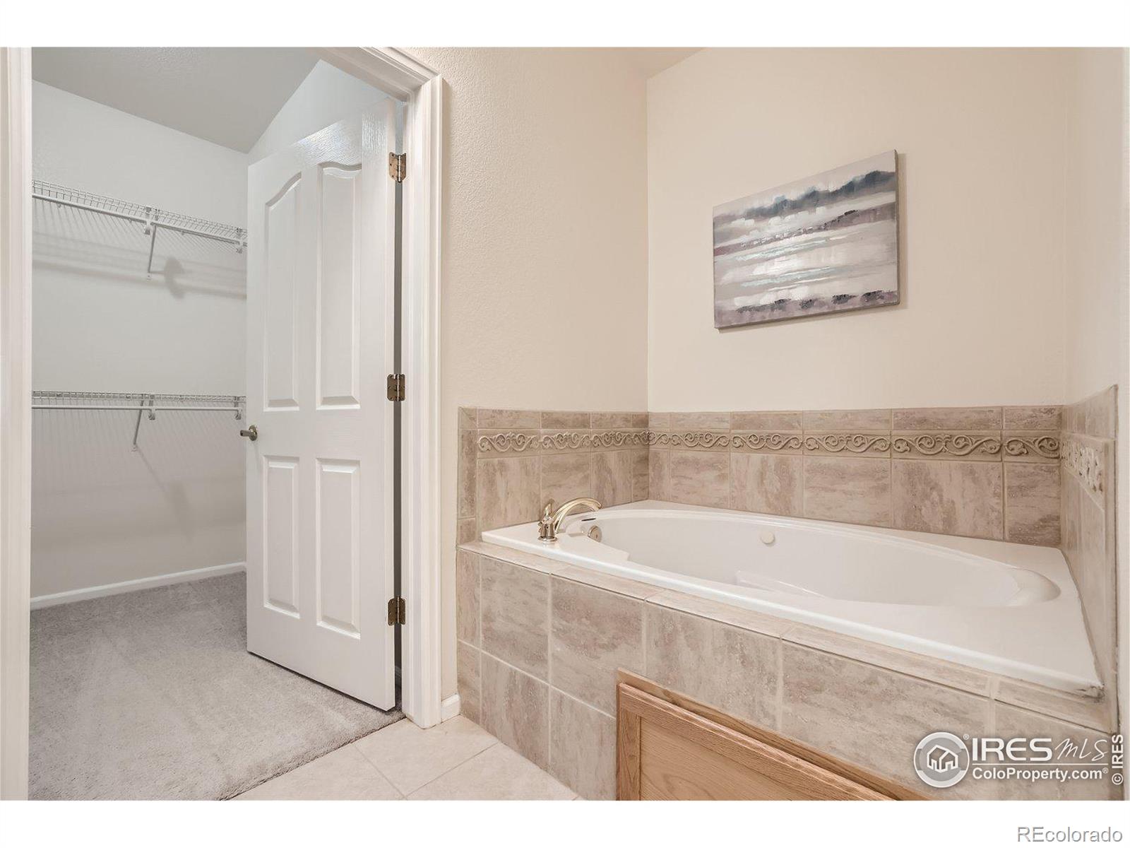 2869 Whitetail Circle