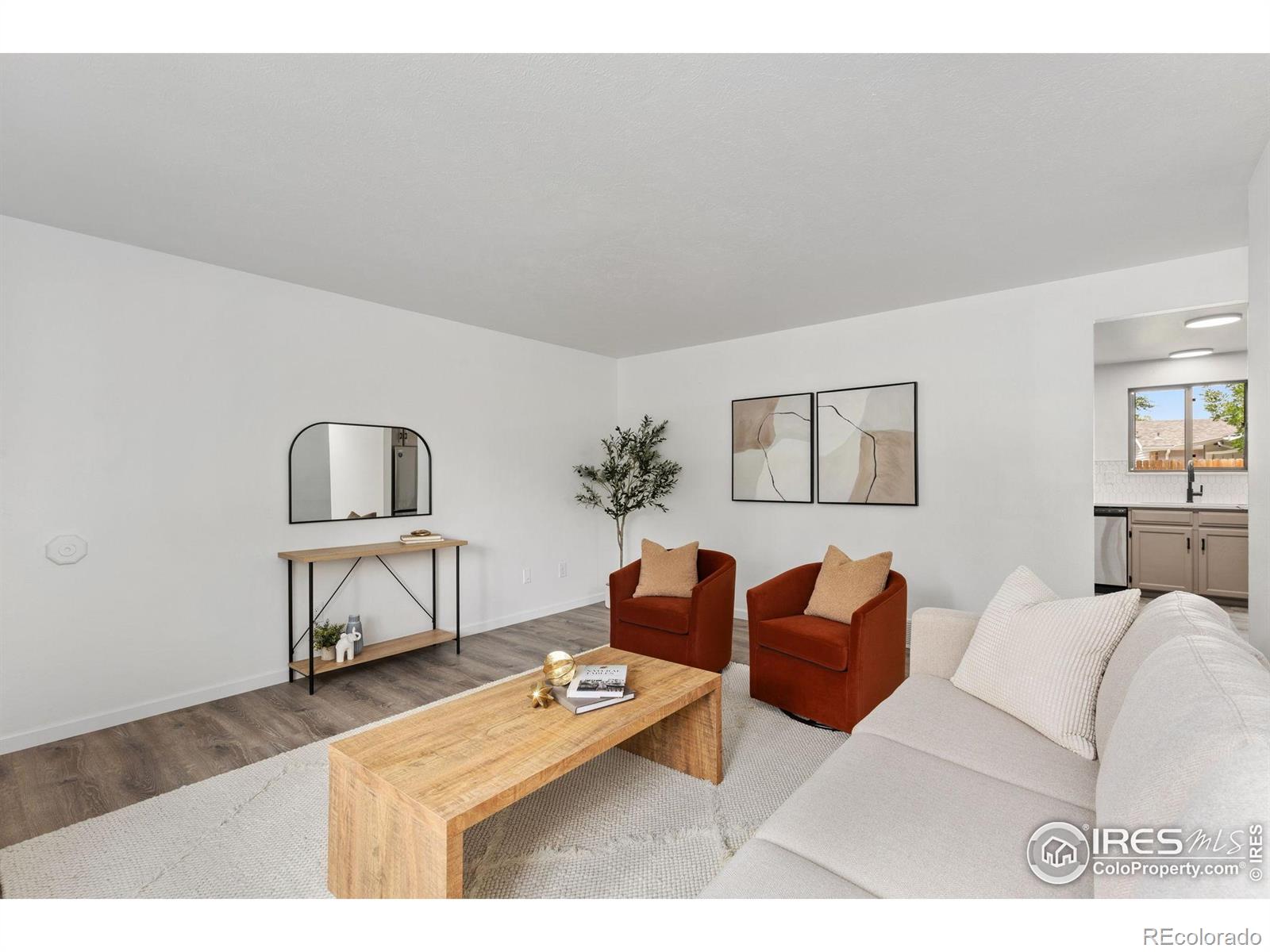 530 Mount Evans Street