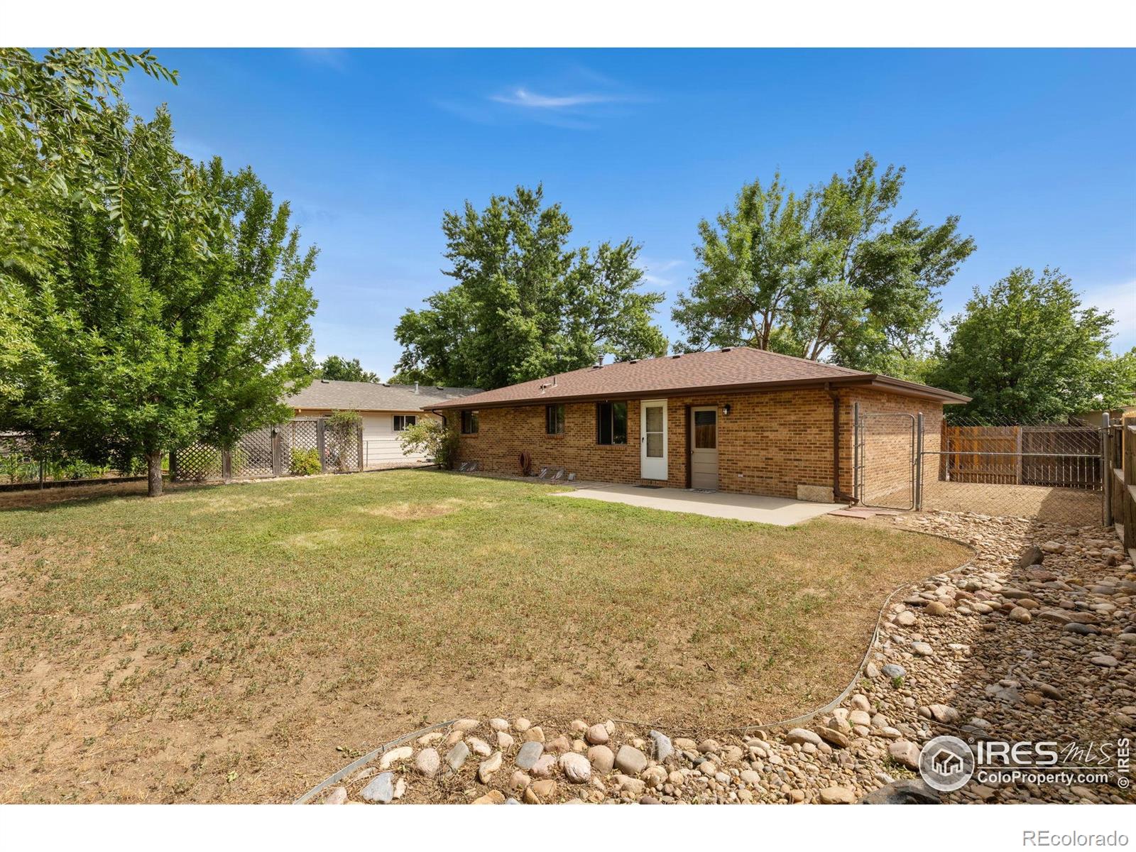 530 Mount Evans Street