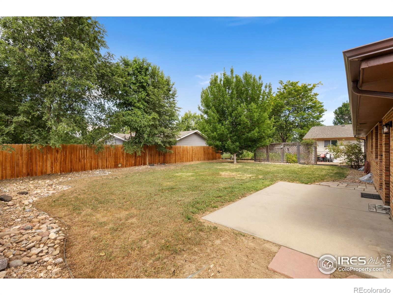 530 Mount Evans Street