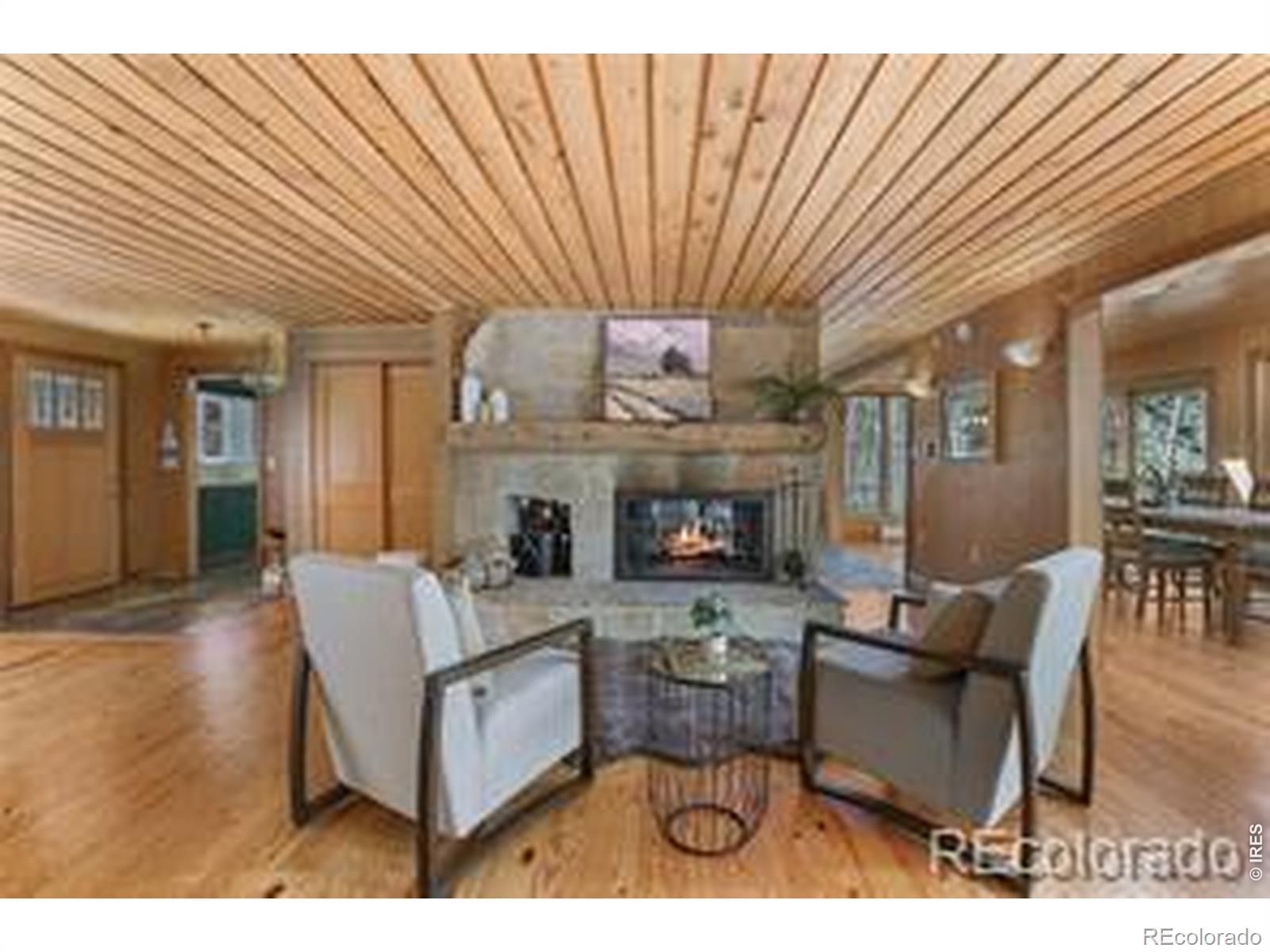 746 Riverside Drive