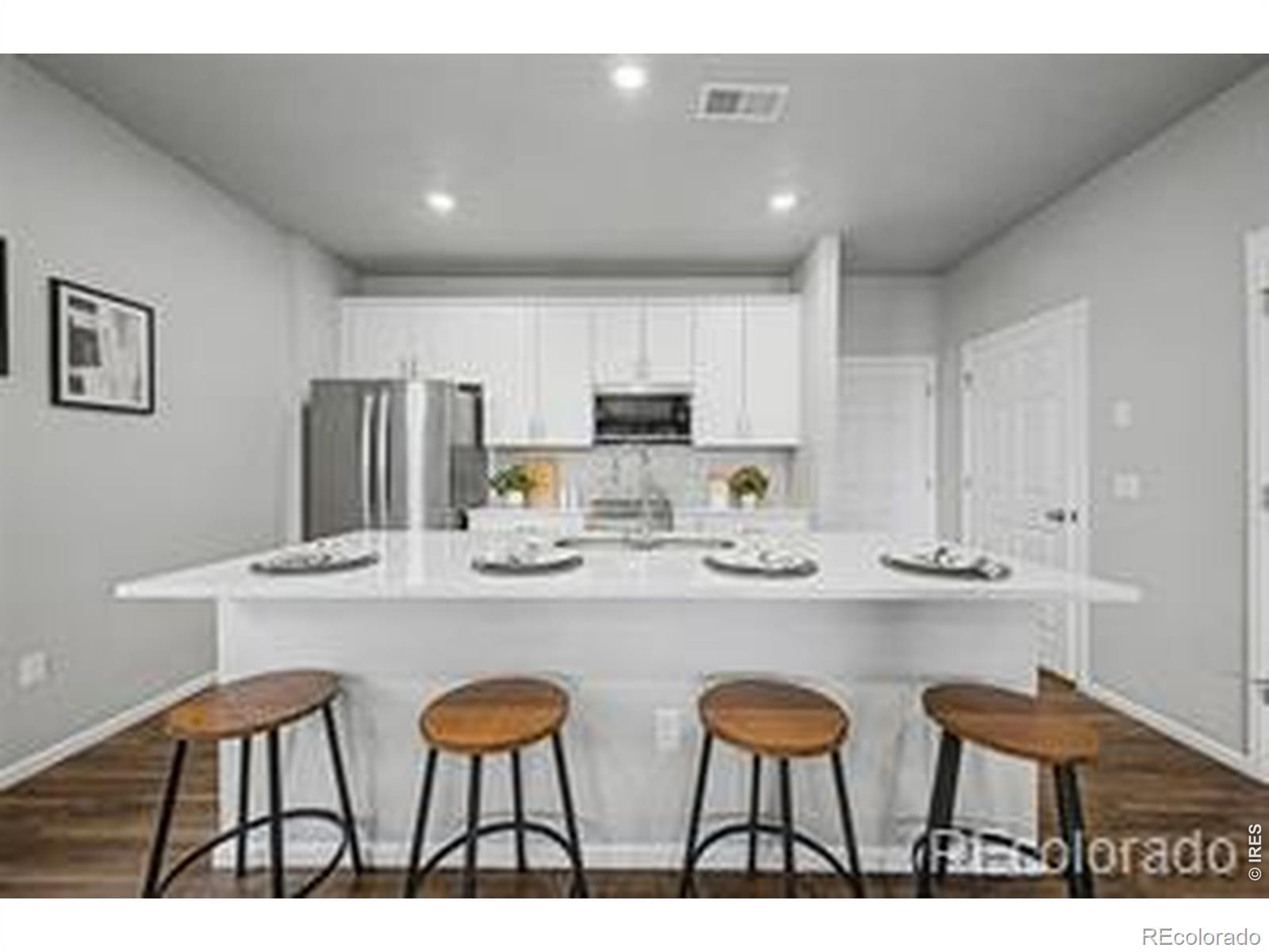 13799 Vispo Way
