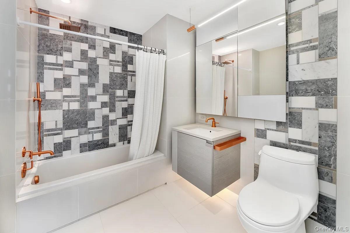 138 Willoughby Street Unit: 48A