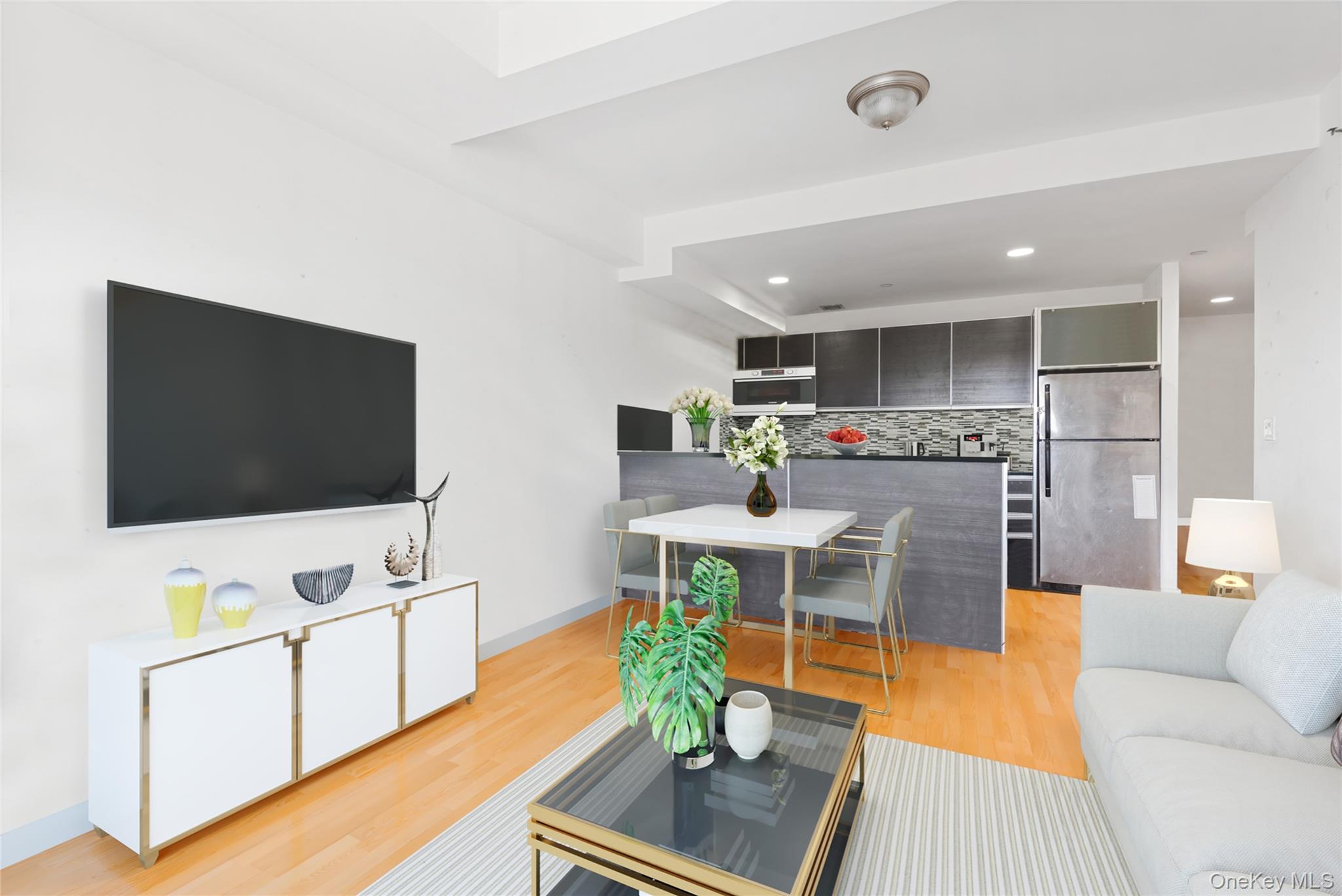 14320 Hoover Avenue Unit: 505