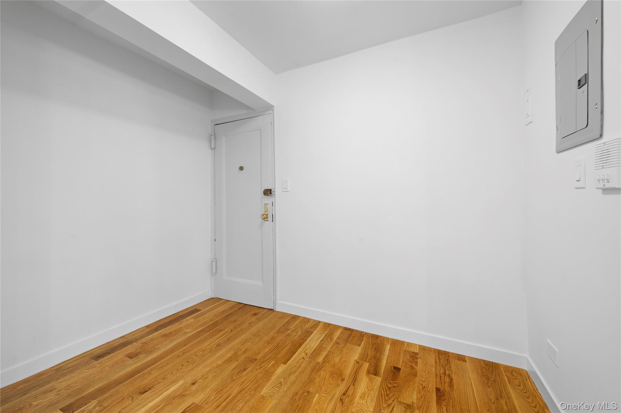 25-10 31st Avenue Unit: 2M