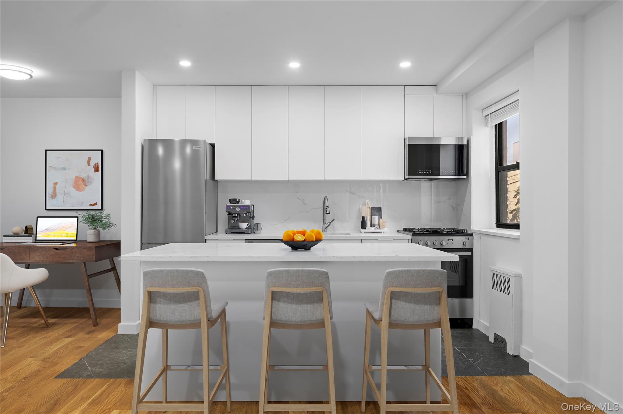 25-10 31st Avenue Unit: 2M