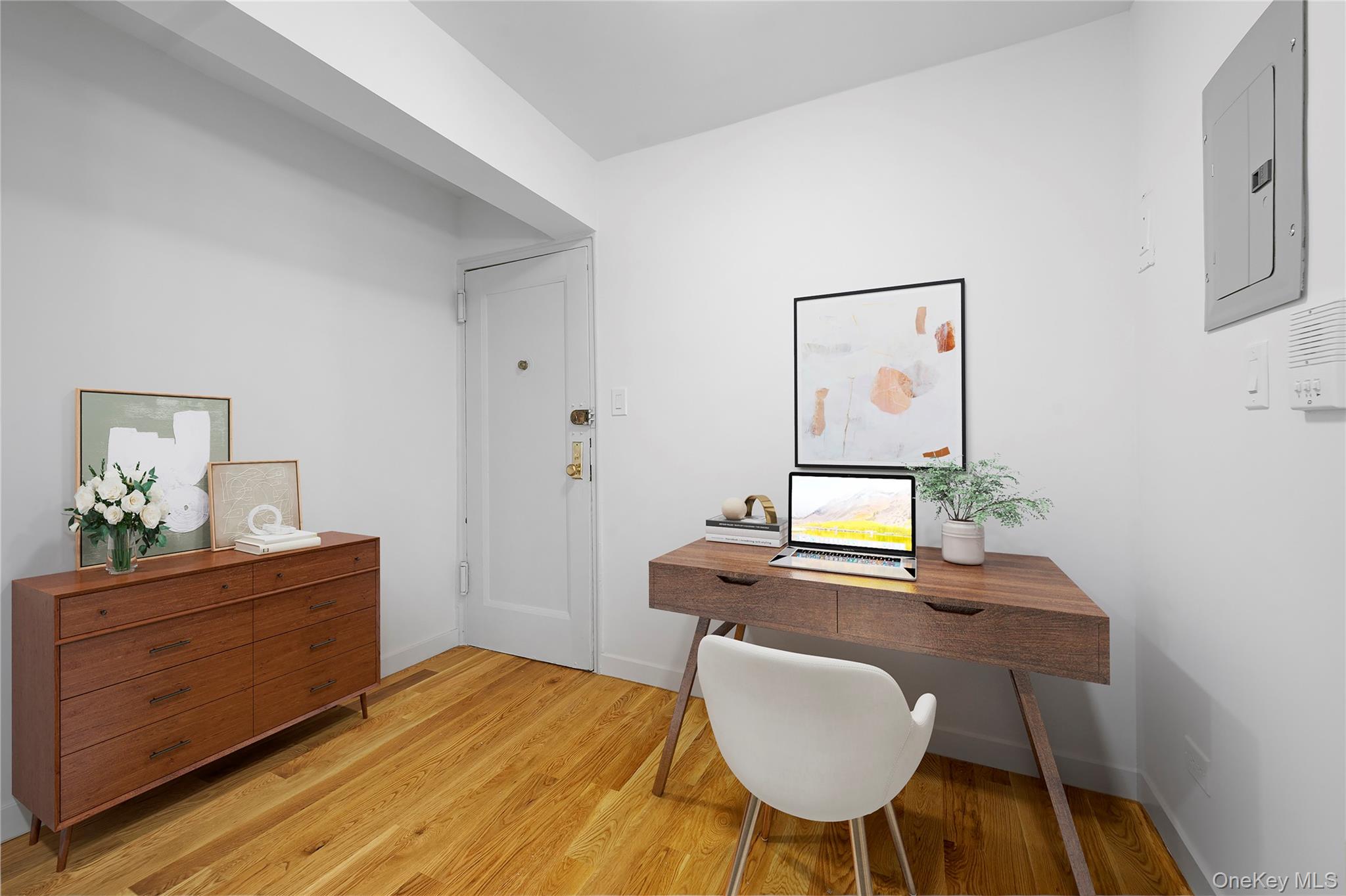 25-10 31st Avenue Unit: 2M