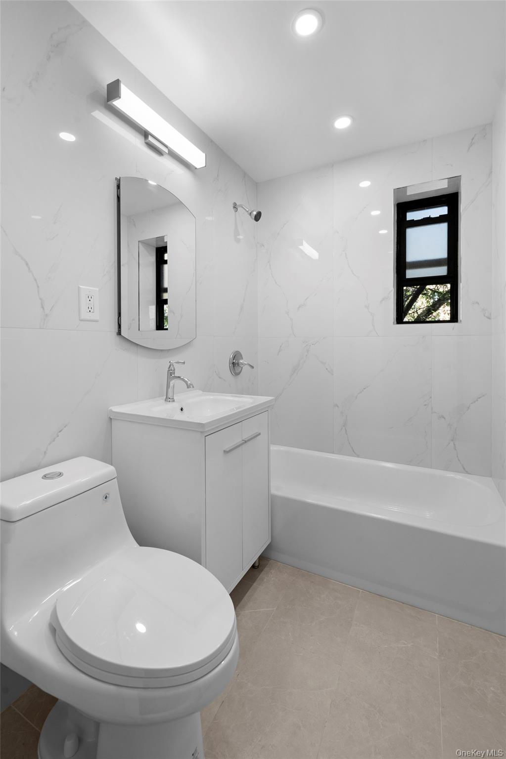 25-10 31st Avenue Unit: 2M