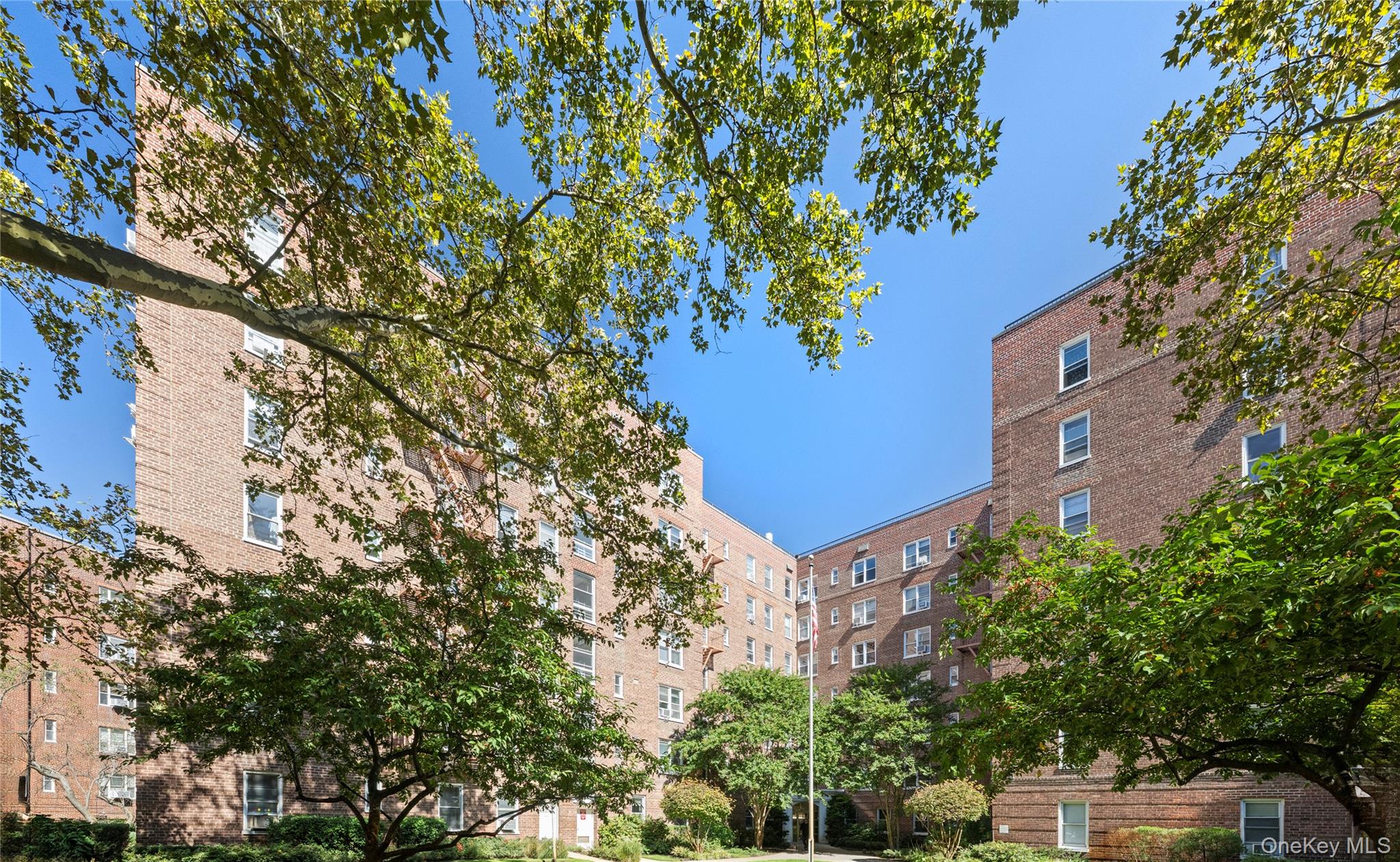 72-81 113th Street Unit: 6T