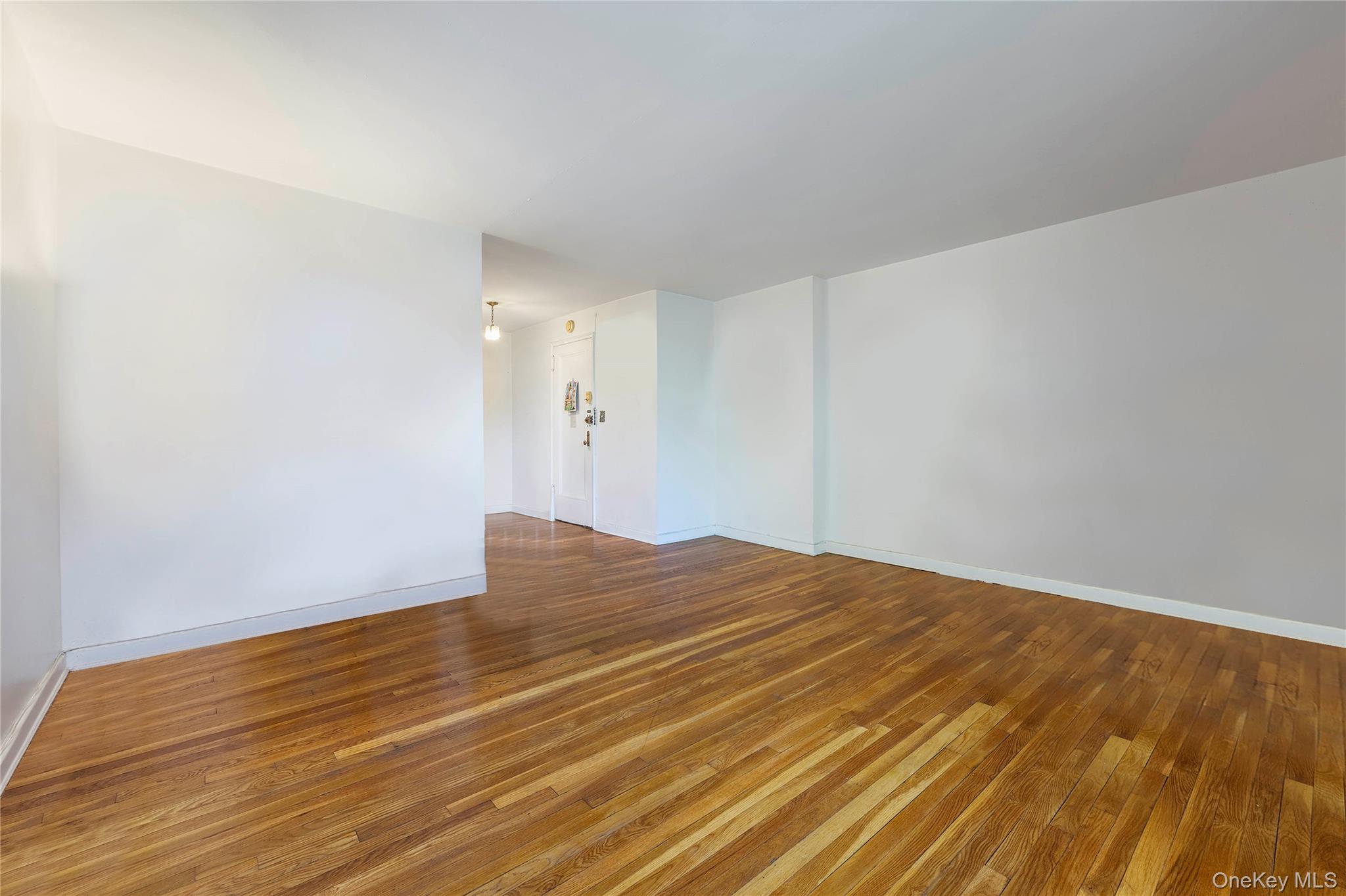 72-81 113th Street Unit: 6T