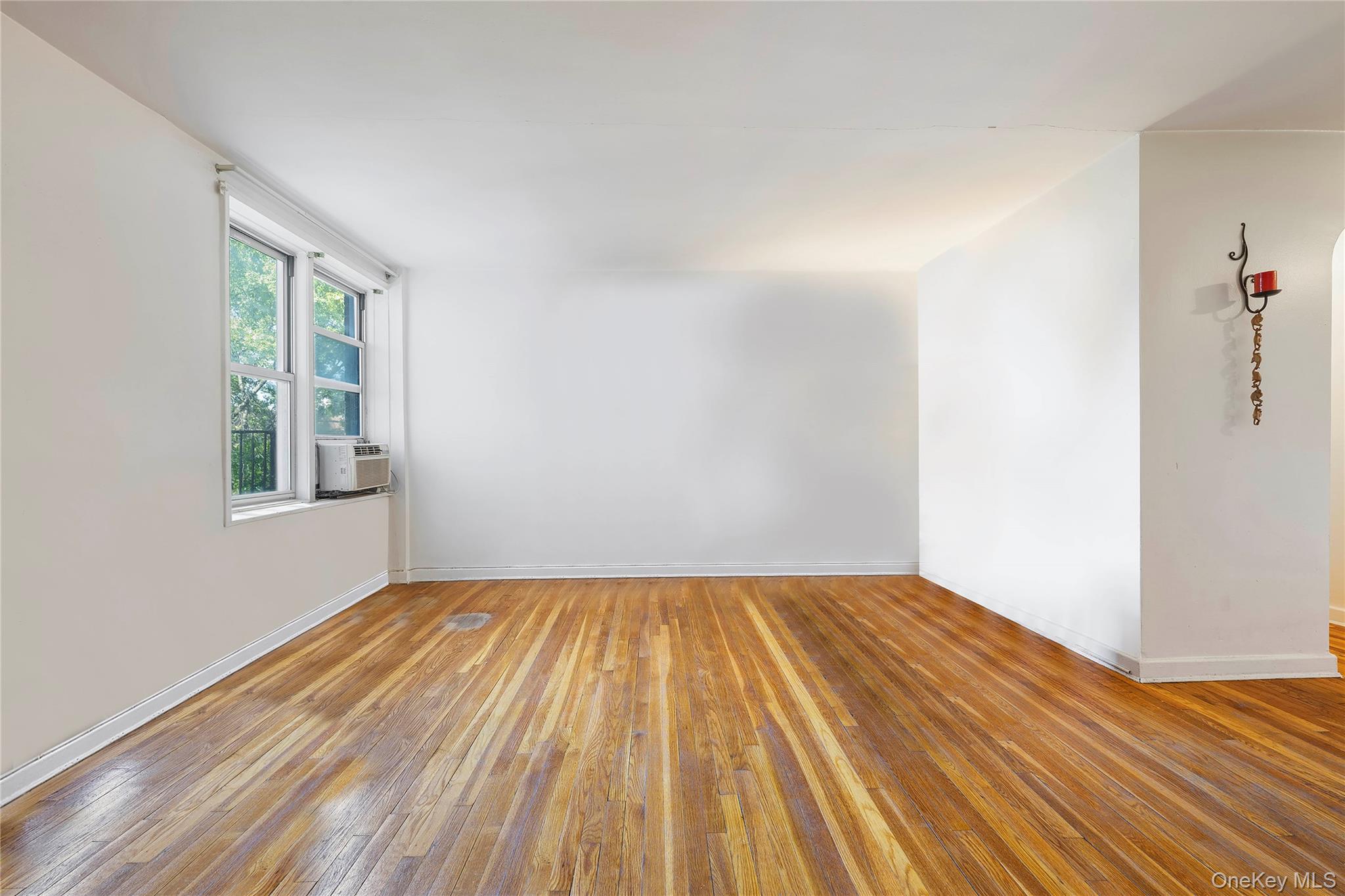 72-81 113th Street Unit: 6T